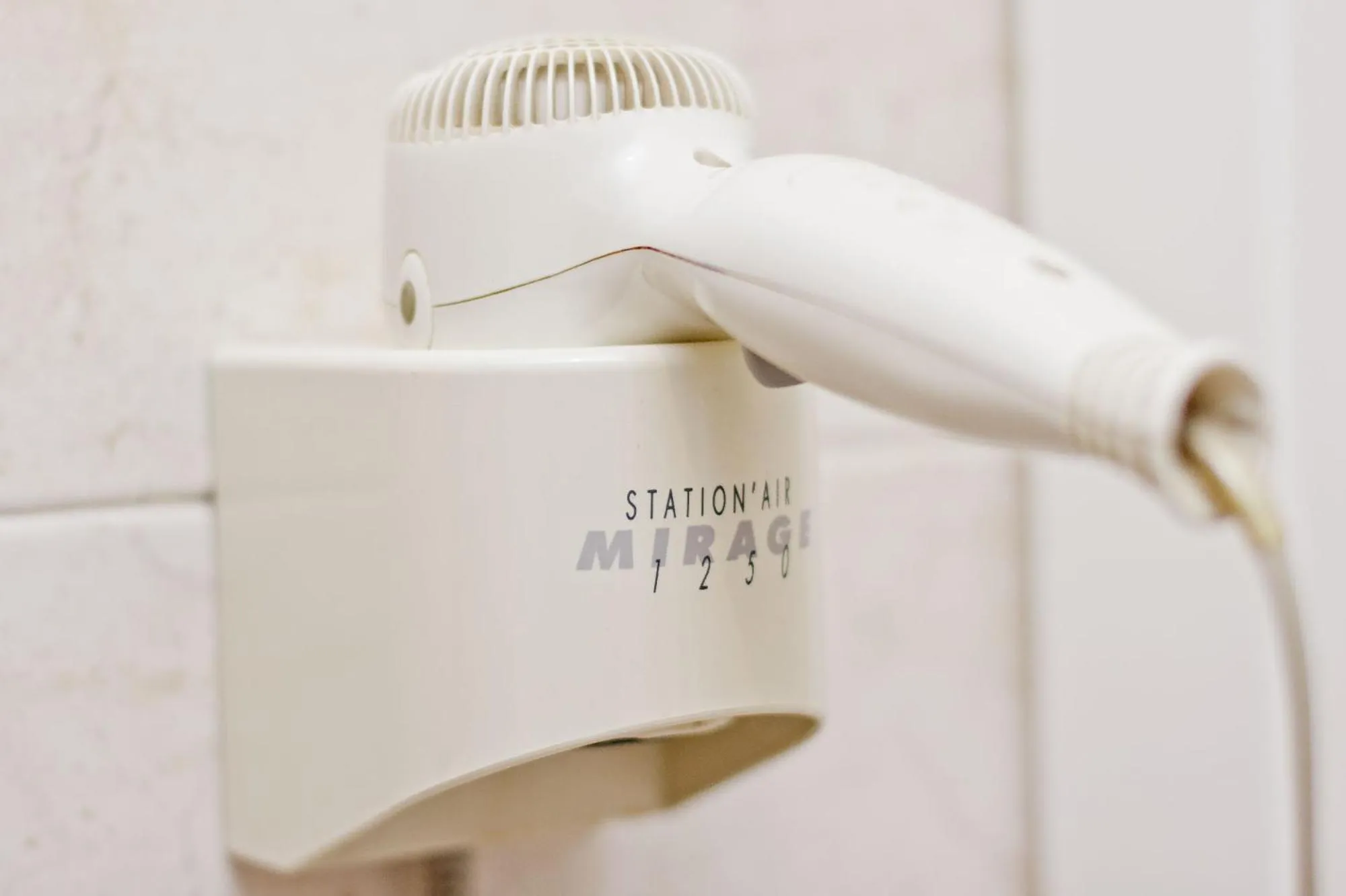 Barcelona City Seven Hostal