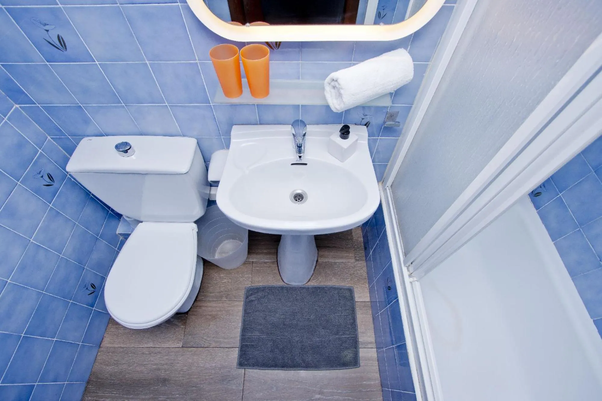 Barcelona City Seven Hostal