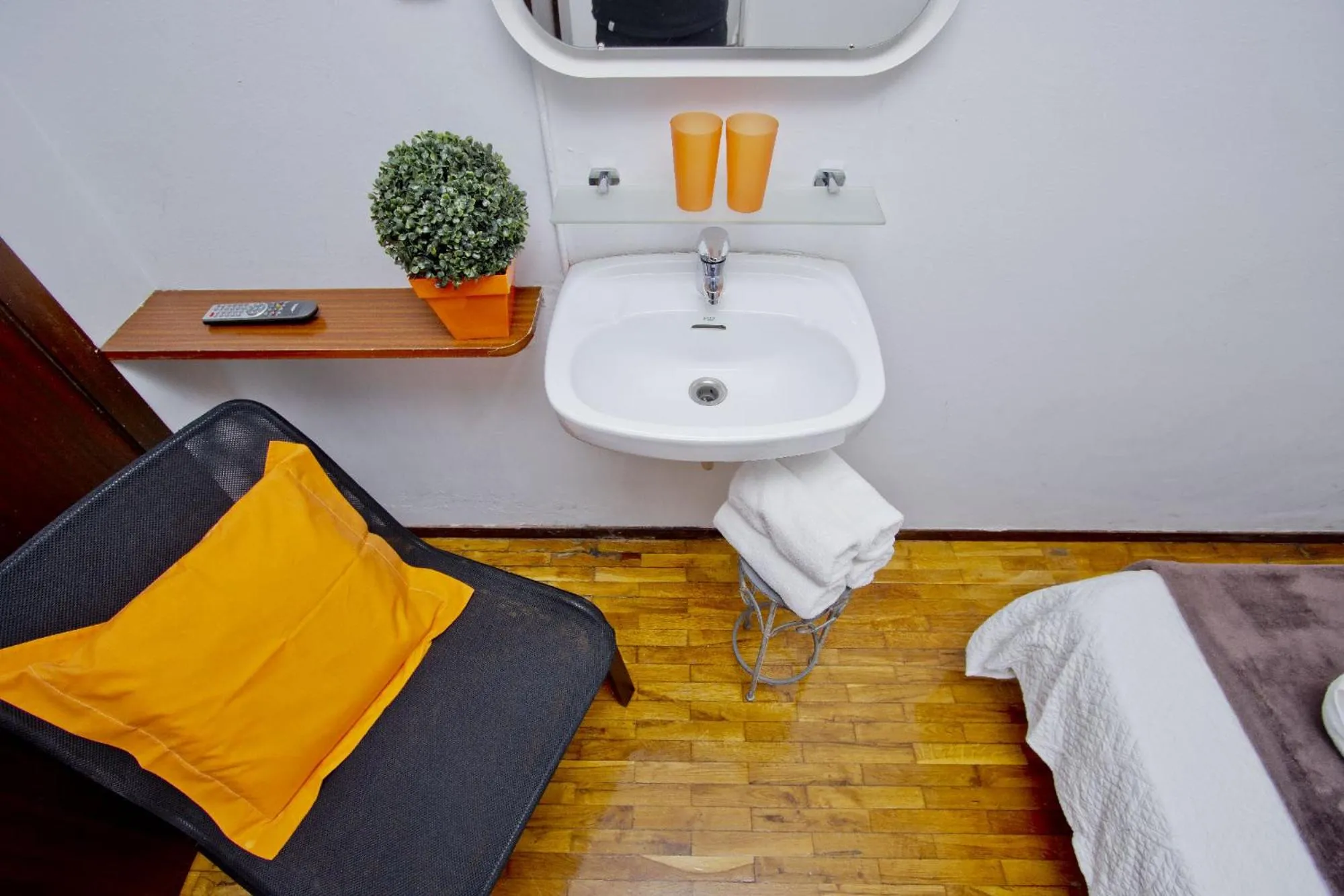 Bed in Barcelona City Seven Hostal