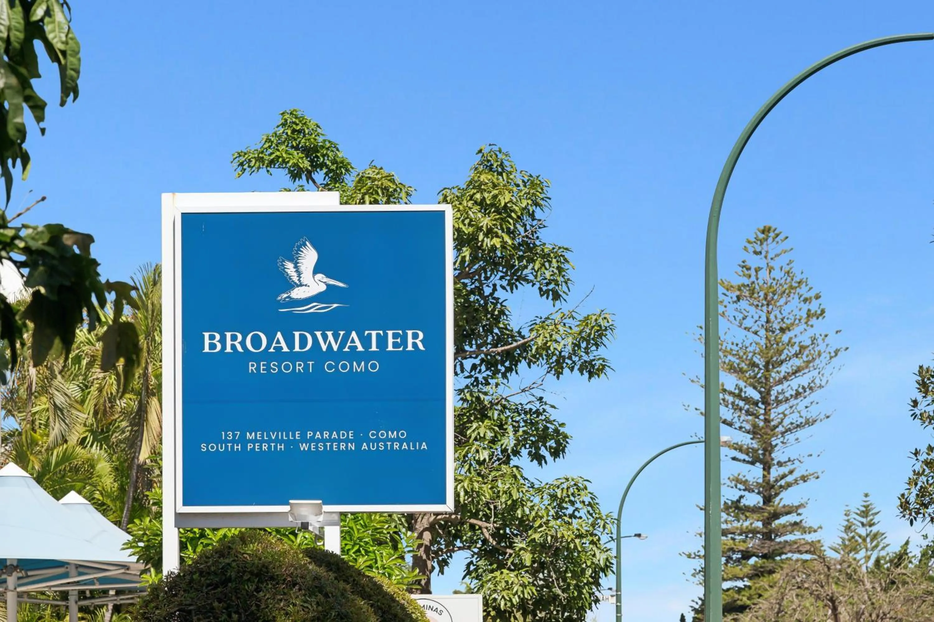 Property building in Broadwater Resort Como