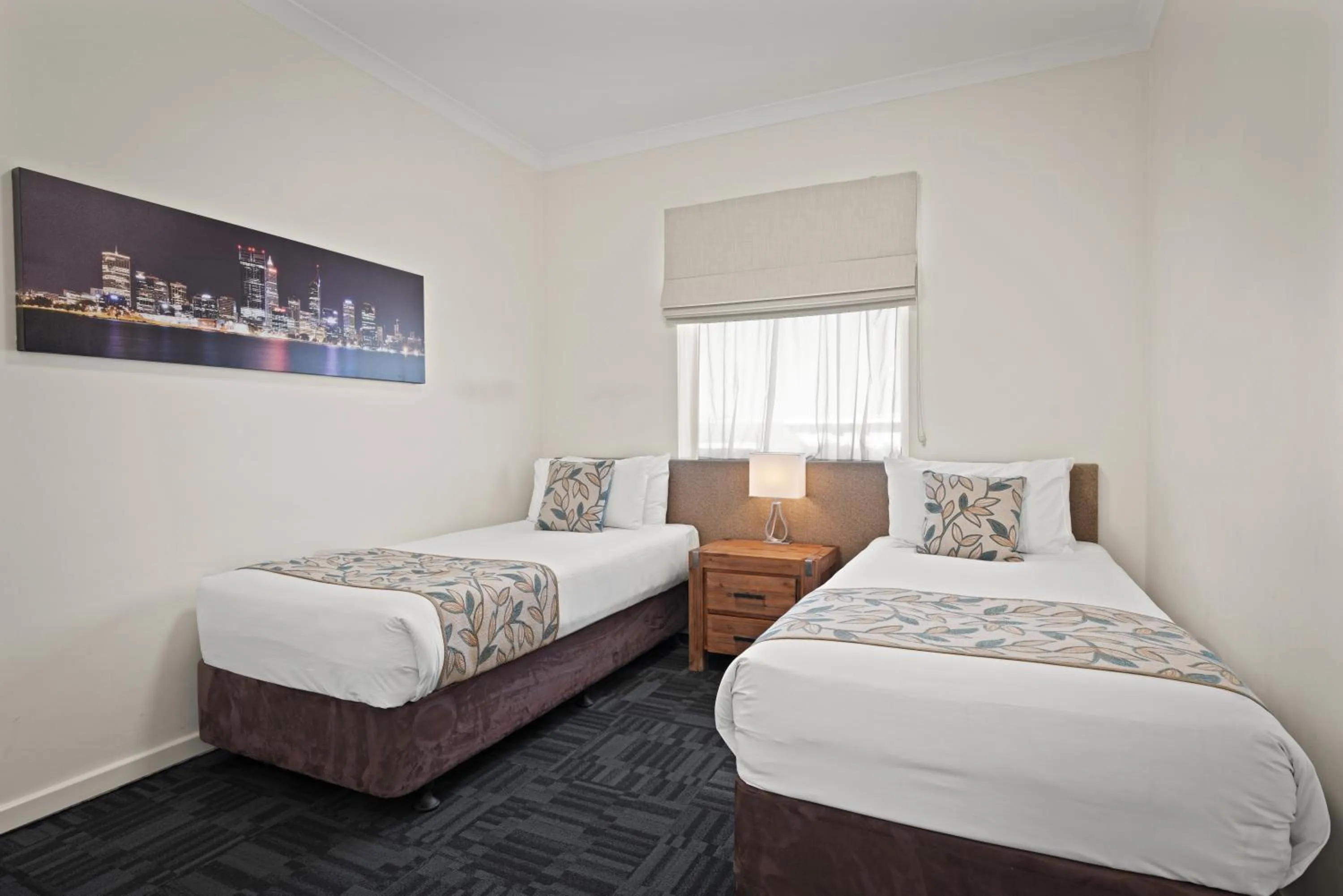 Bedroom, Bed in Broadwater Resort Como