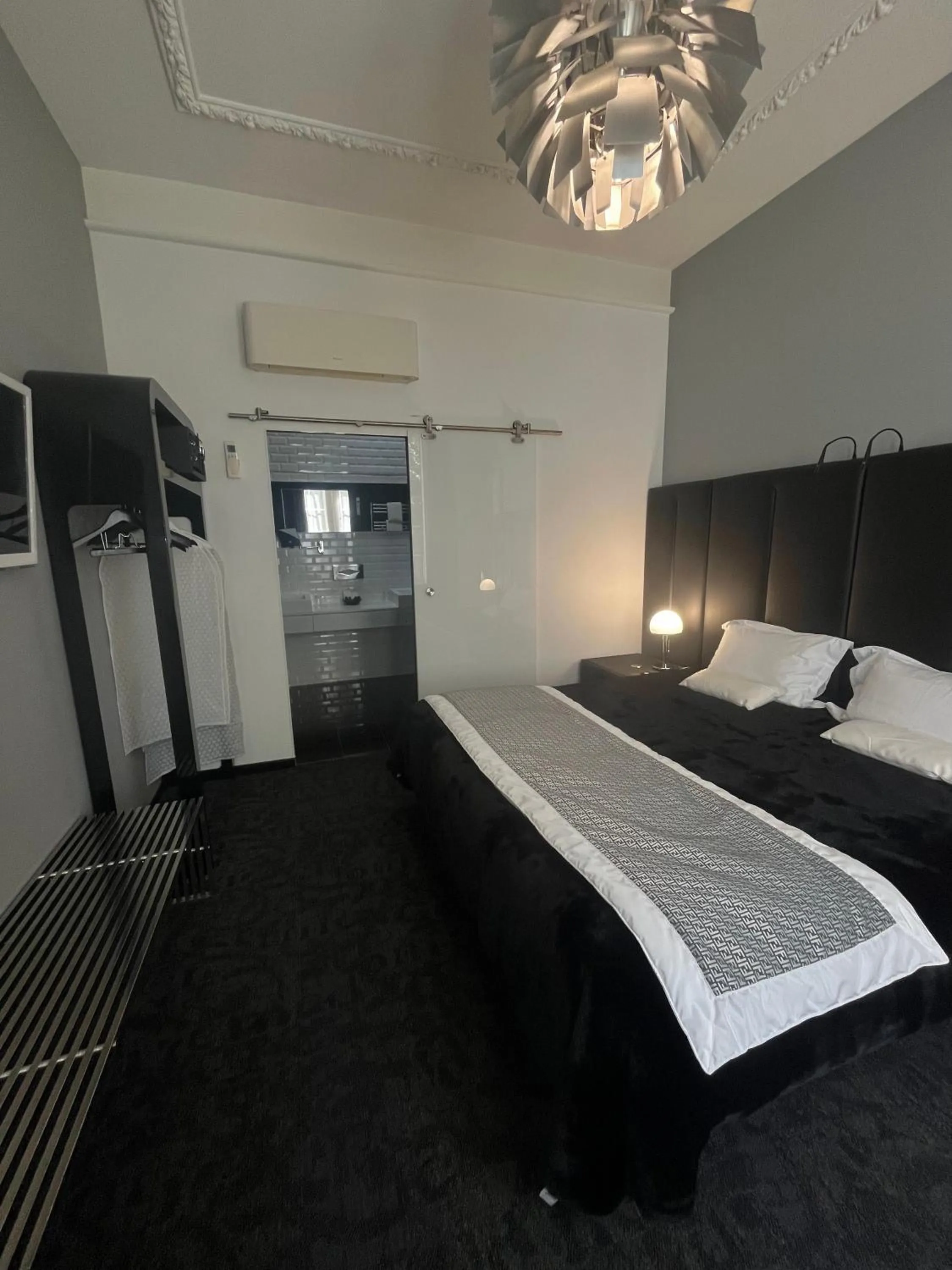 Photo of the whole room, Bed in Art Hotel