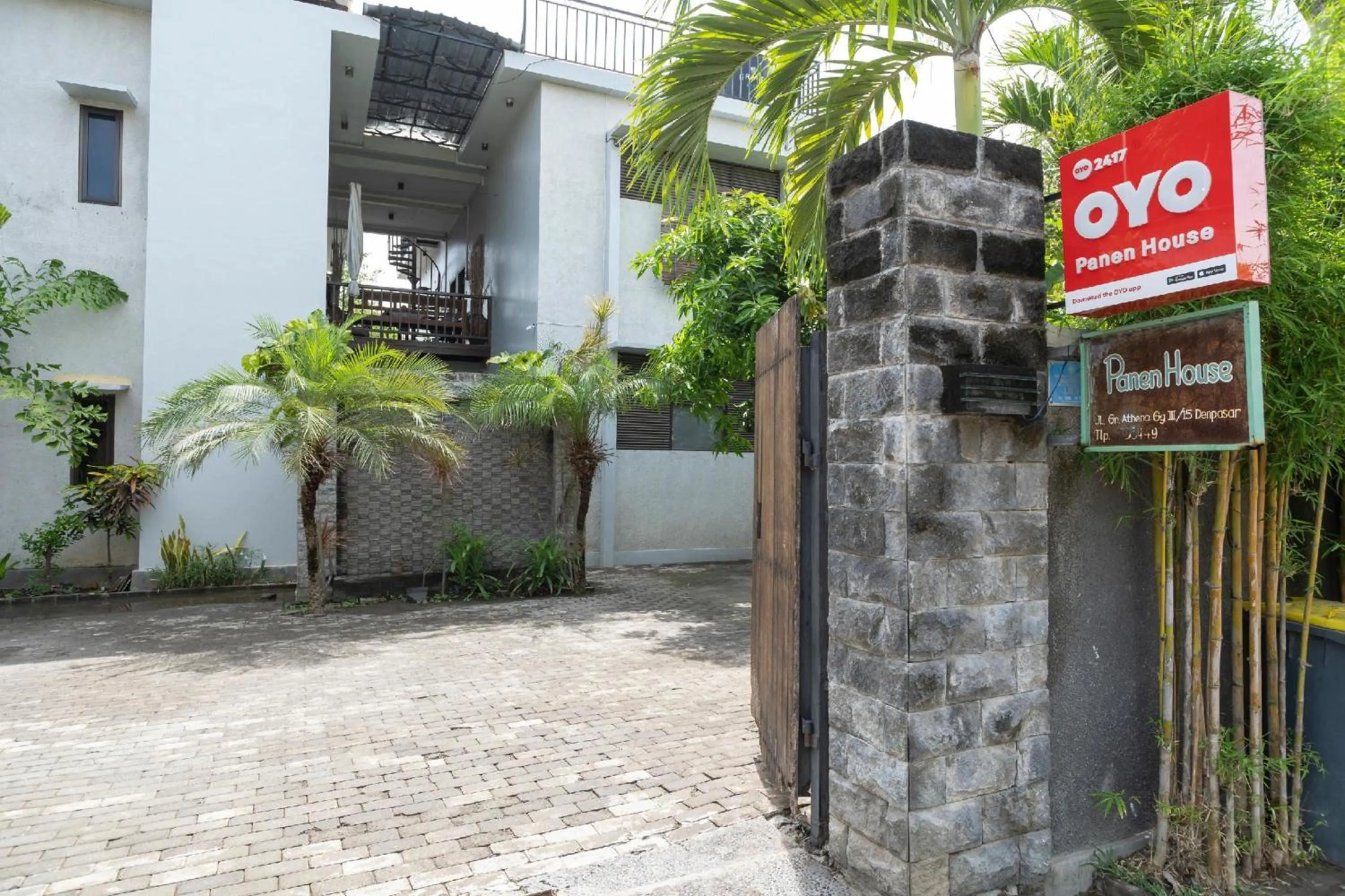 Neighbourhood in Hotel O Panen House