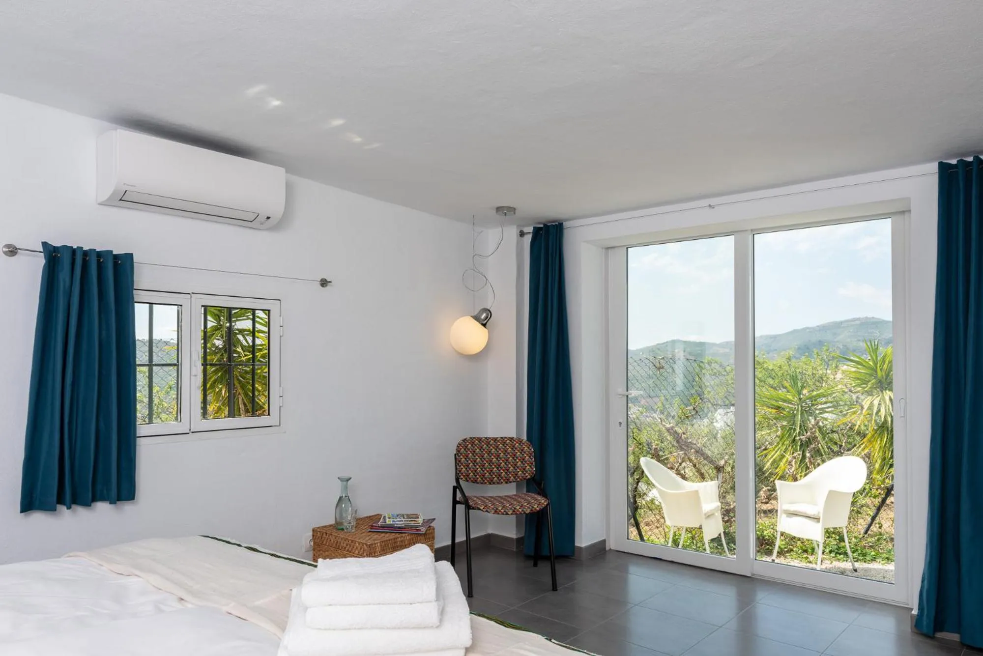 Photo of the whole room, Bed in Finca Gordo