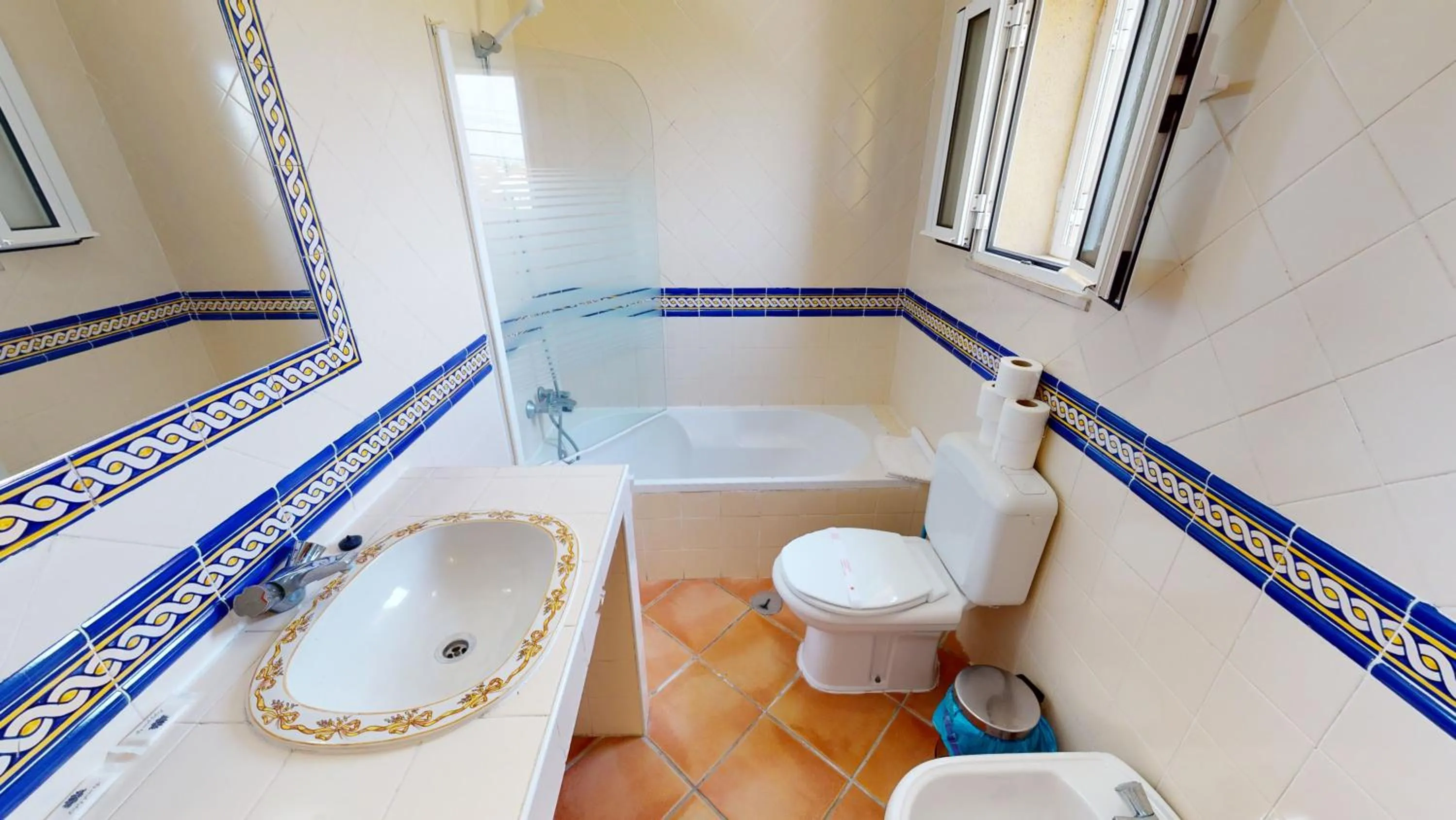 Bathroom in Monte dos Avós Village - Pet Friendly