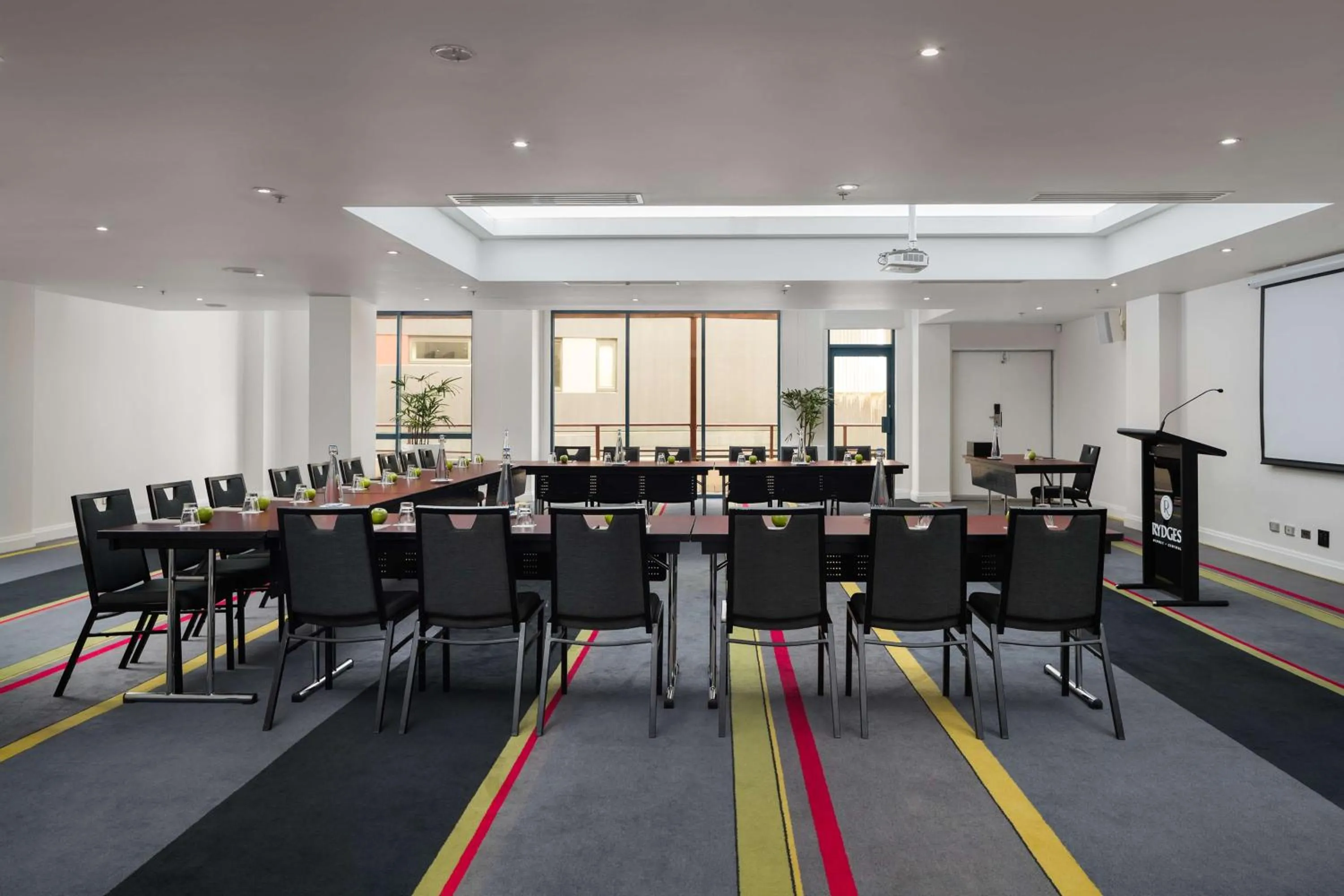 Meeting/conference room in Rydges Sydney Central