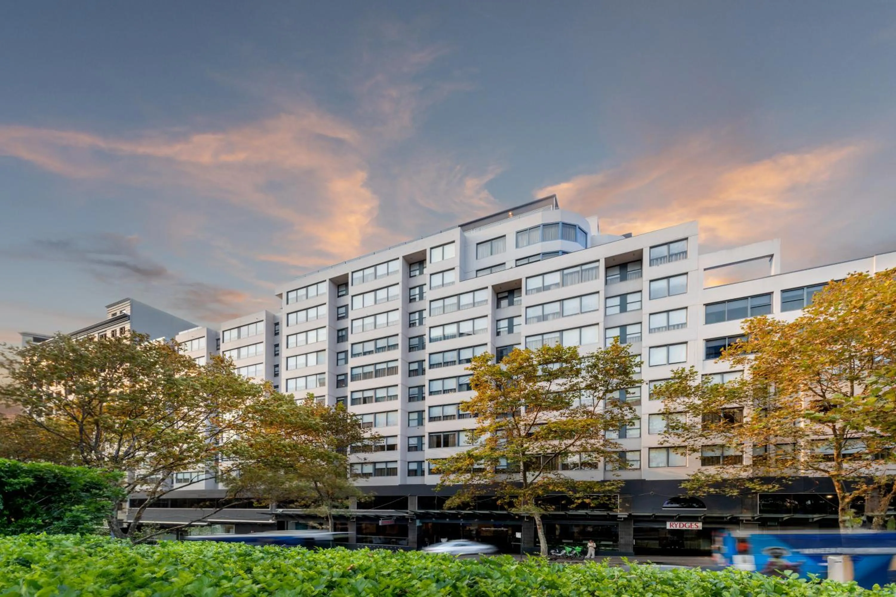 Property building in Rydges Sydney Central