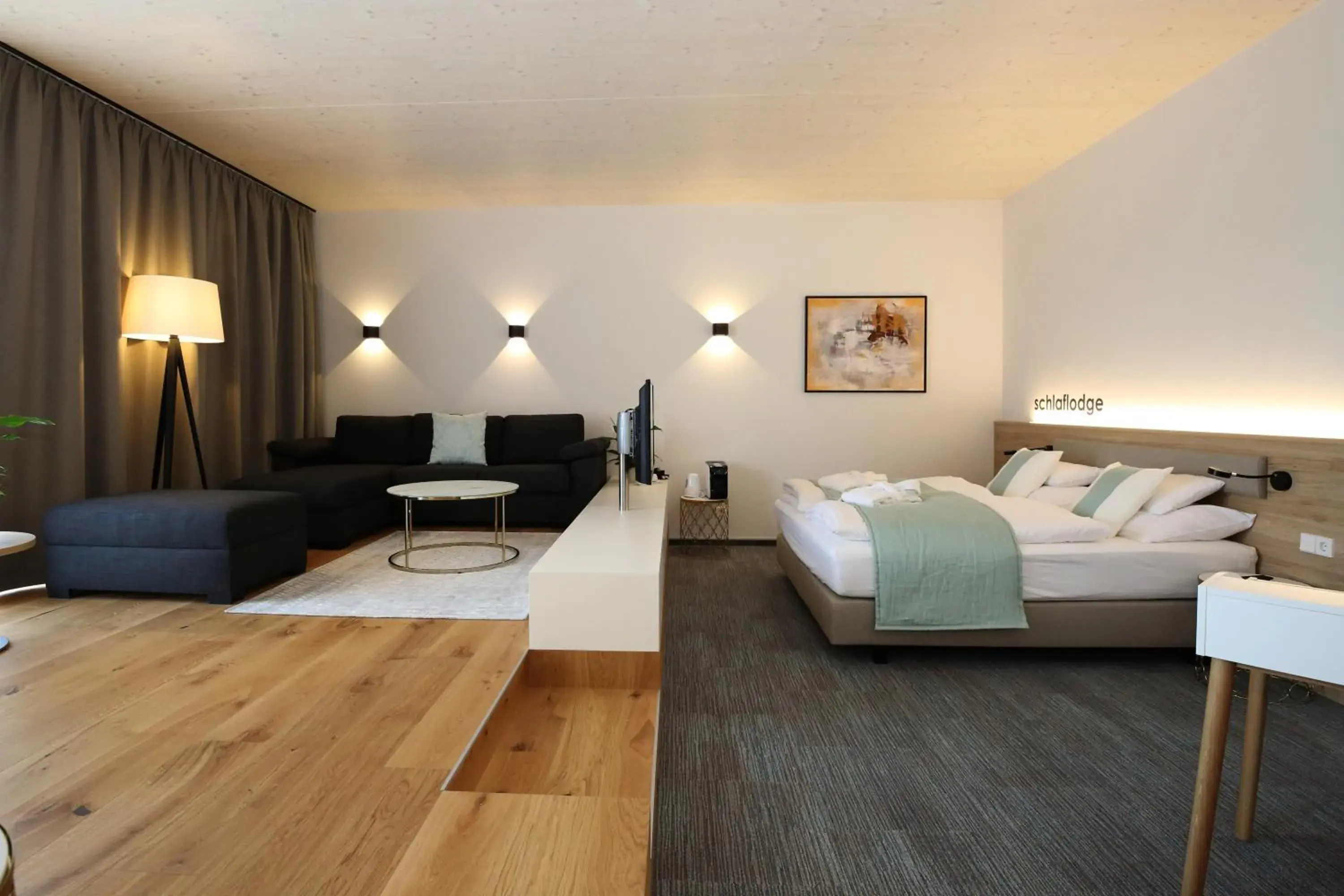 Suite with Terrace in Donau Lodge Suite with Terrace in Donau Lodge