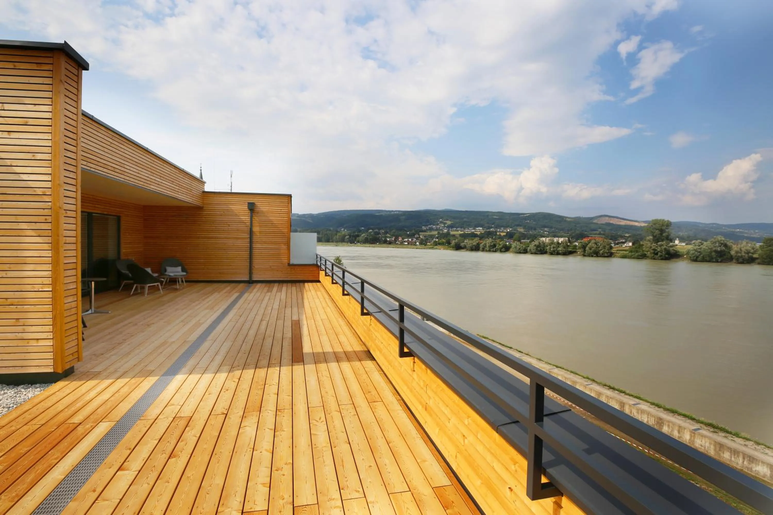 Balcony/Terrace in Donau Lodge