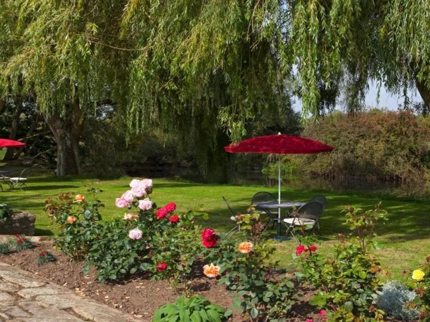 Property building in Cherbridge Lodges - Riverside lodges, short lets (business or holidays)