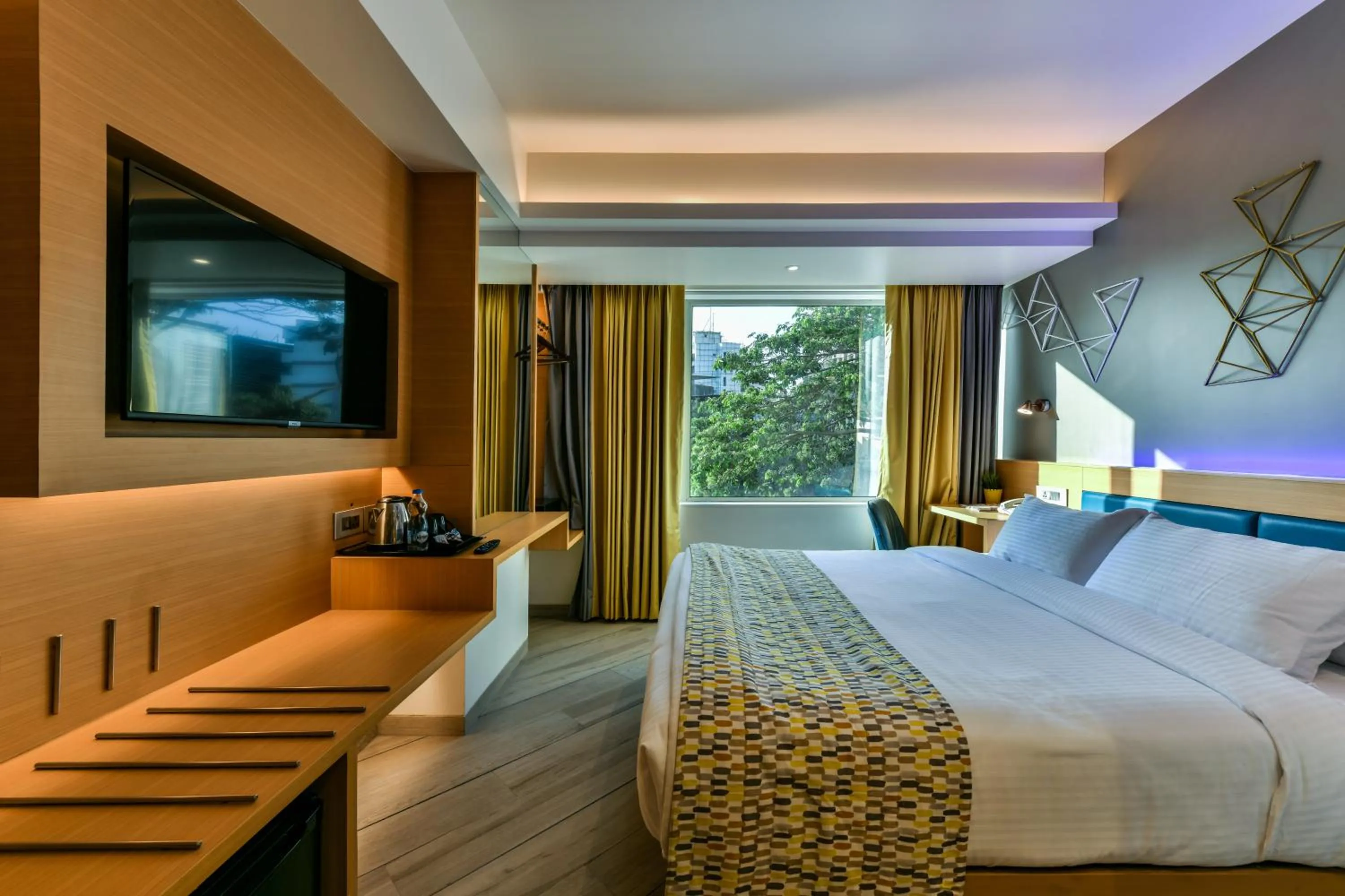 Communal lounge/ TV room, Bed in Indie Stays, BKC