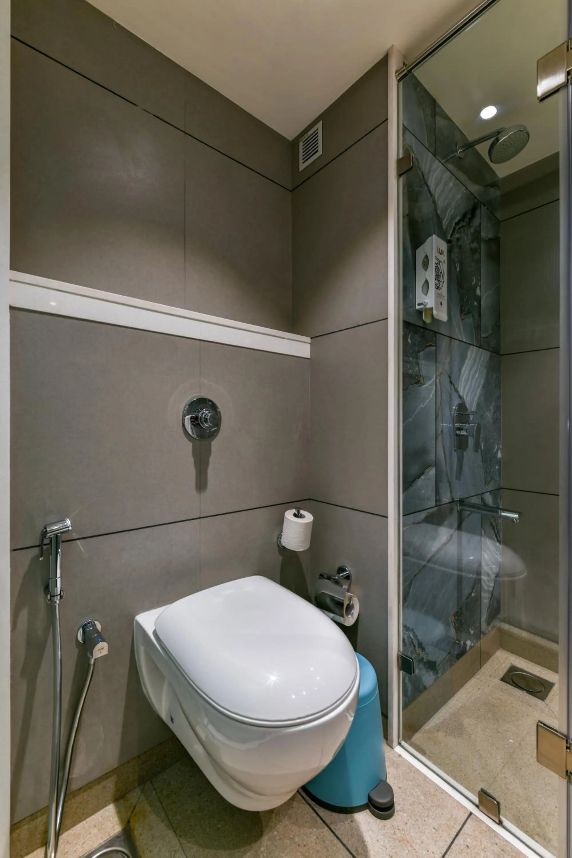 Toilet in Indie Stays, BKC