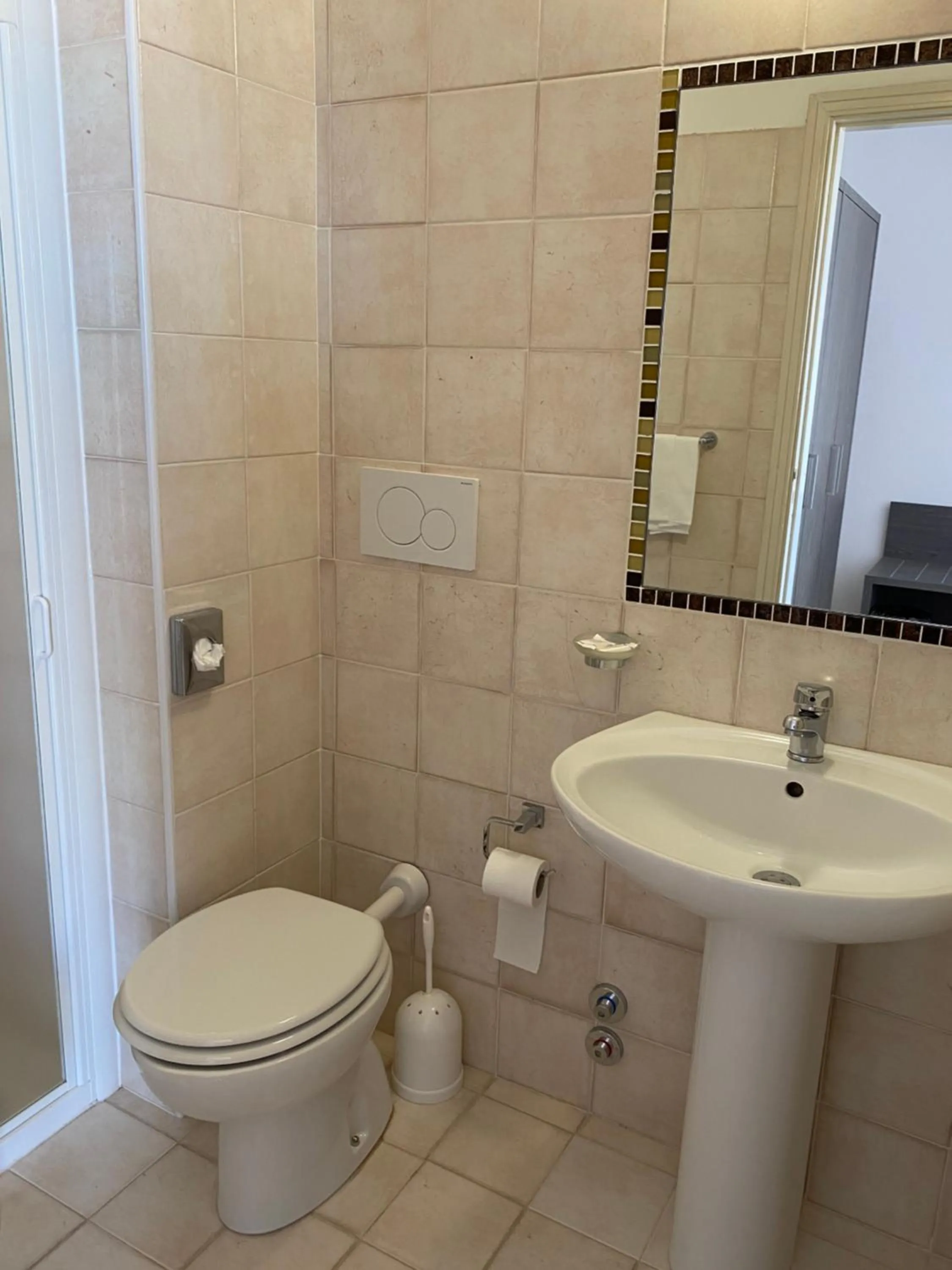 Bathroom in GFH - Hotel Spiaggia D'Oro