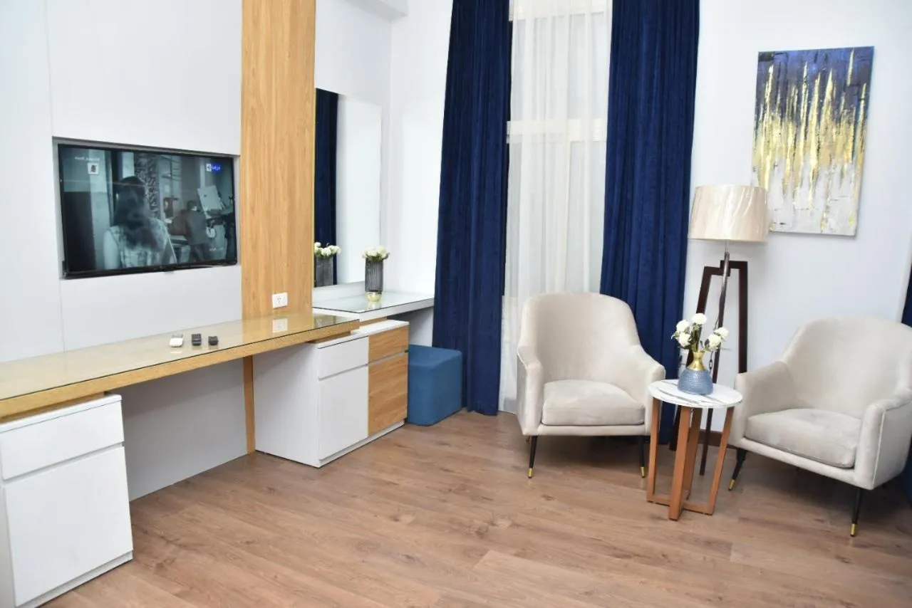 Loaloa Garden View Maadi Hostel