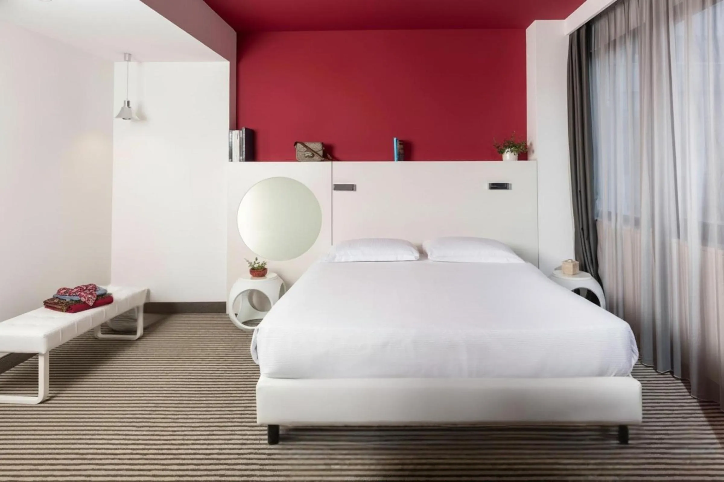 Bed in The Caesar Roma