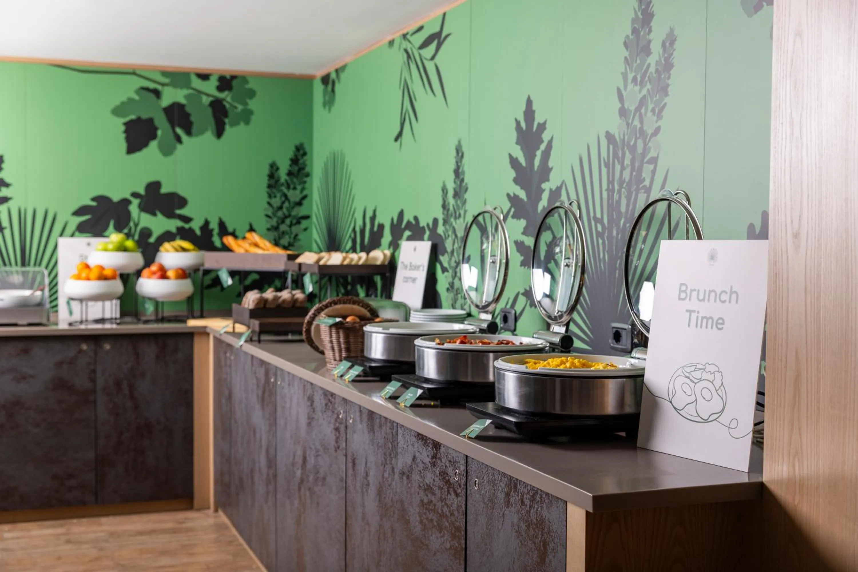 Breakfast in The Caesar Roma