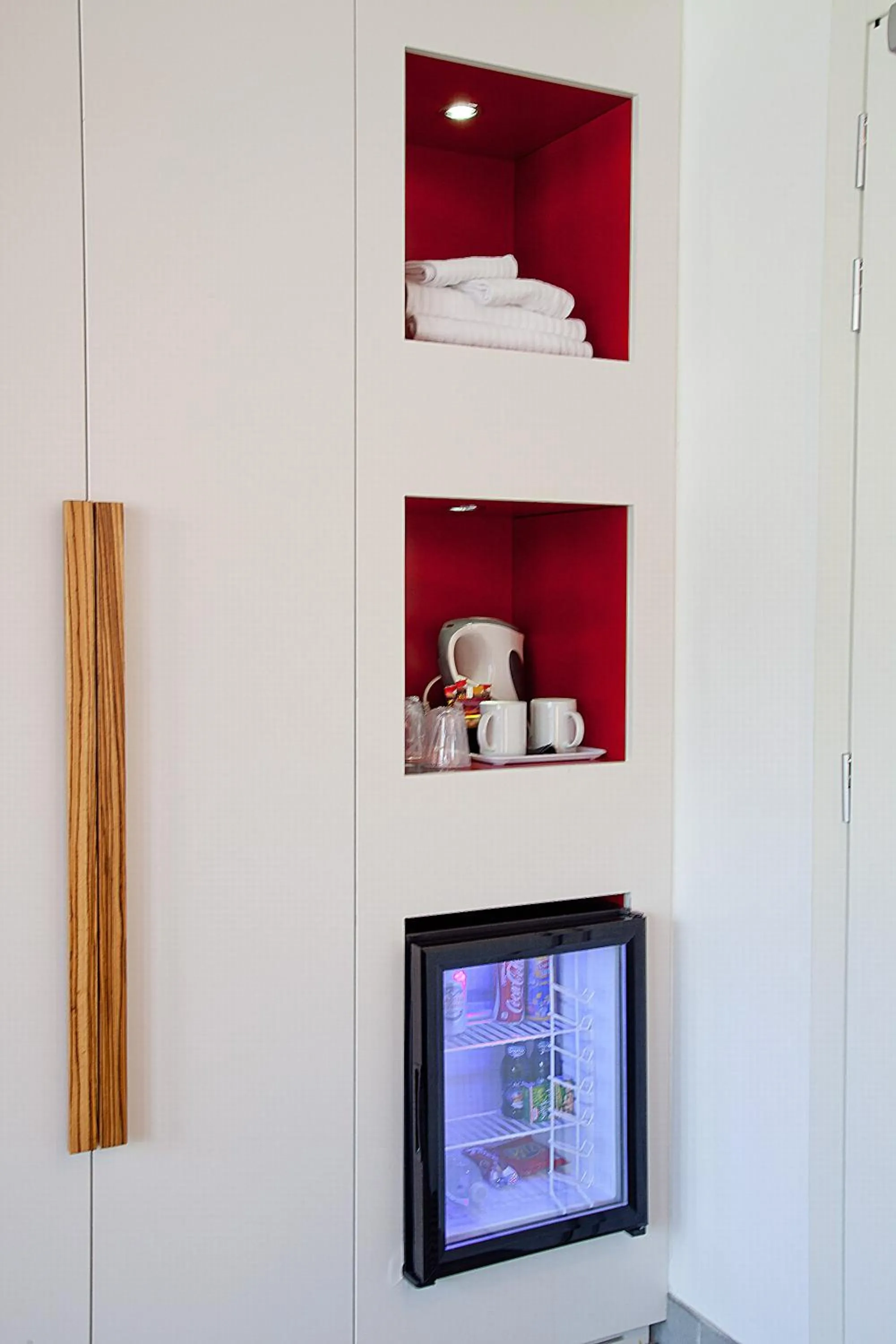 Coffee/tea facilities in The Caesar Roma