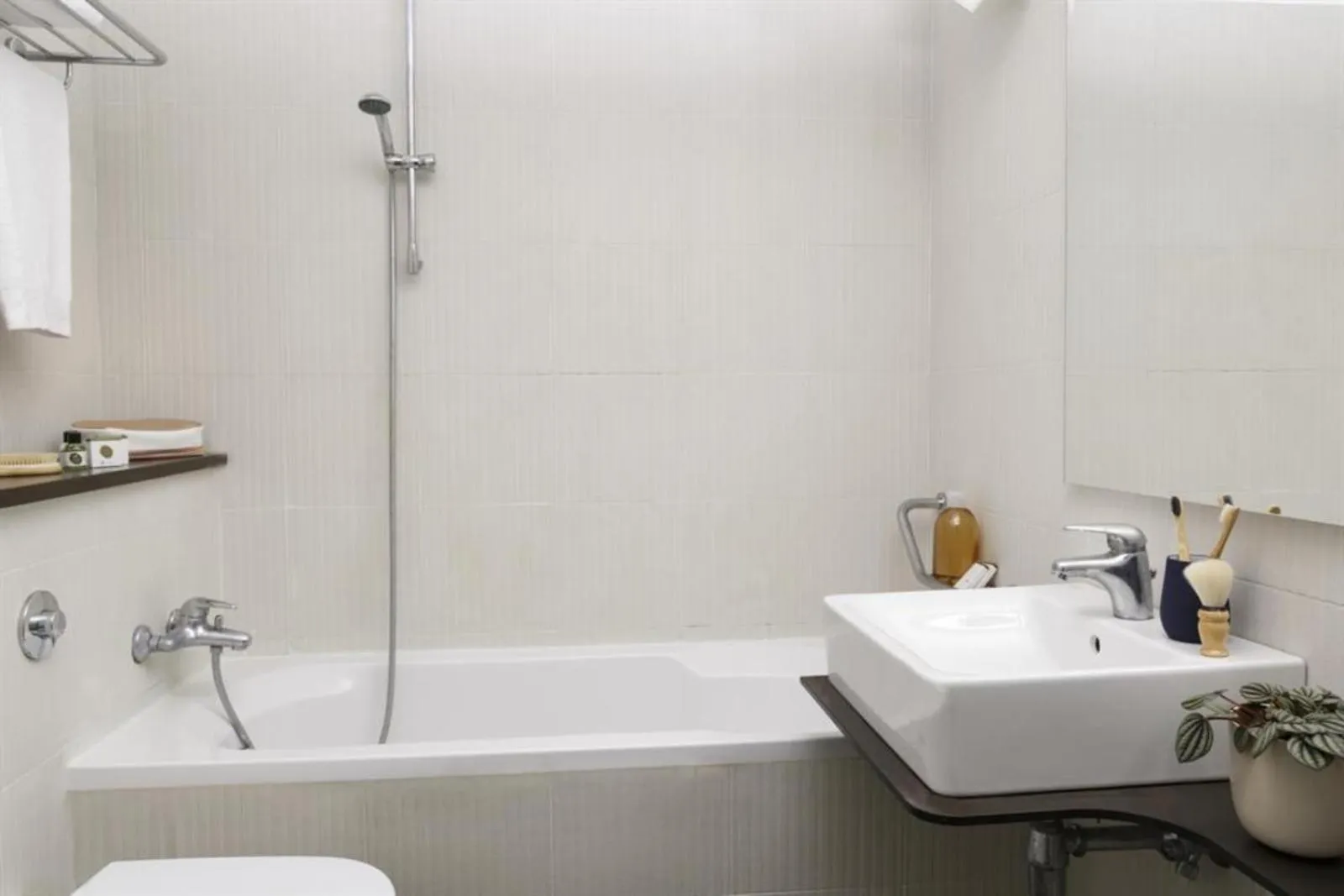 Bathroom in The Caesar Roma