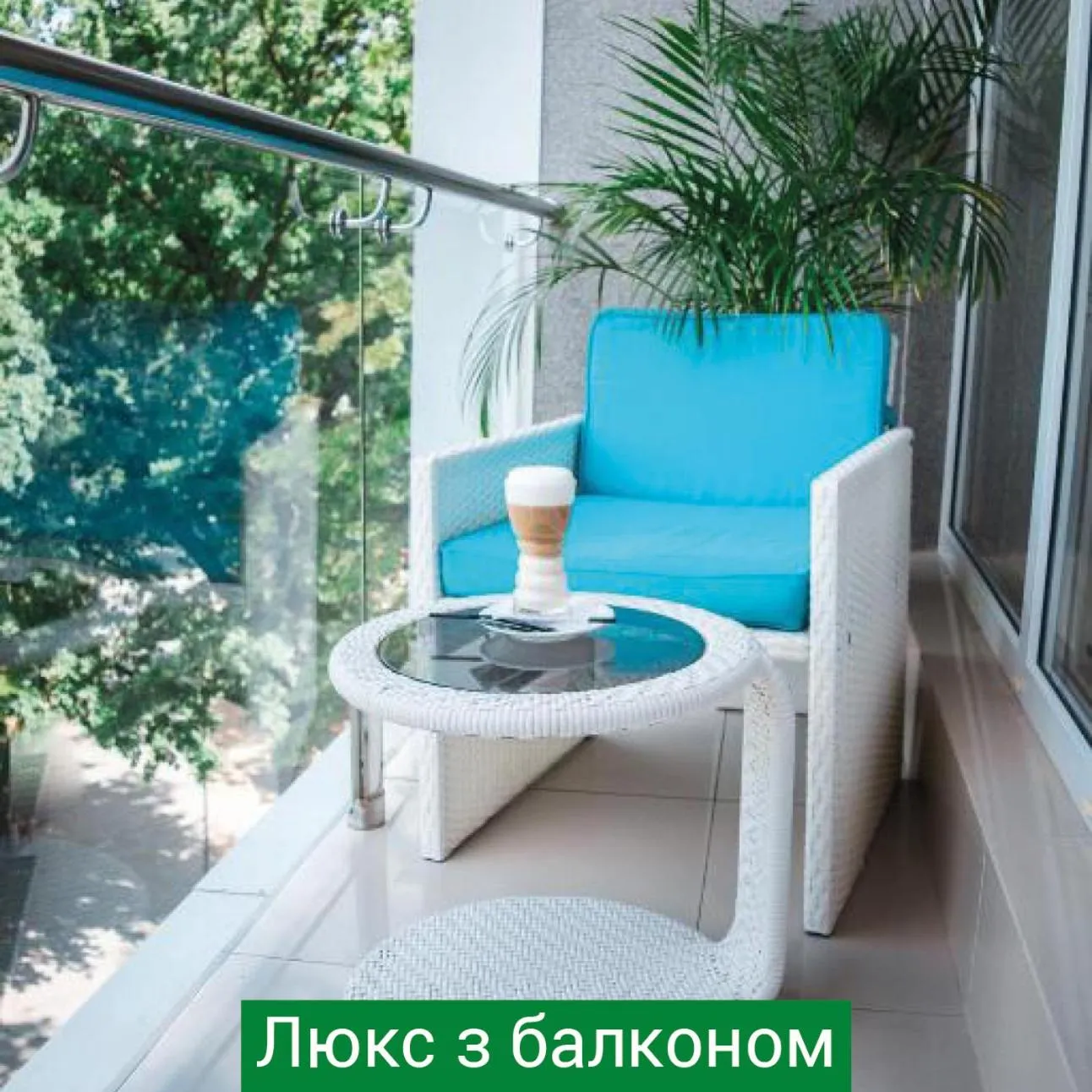 Hotel & Spa NEMO with dolphins