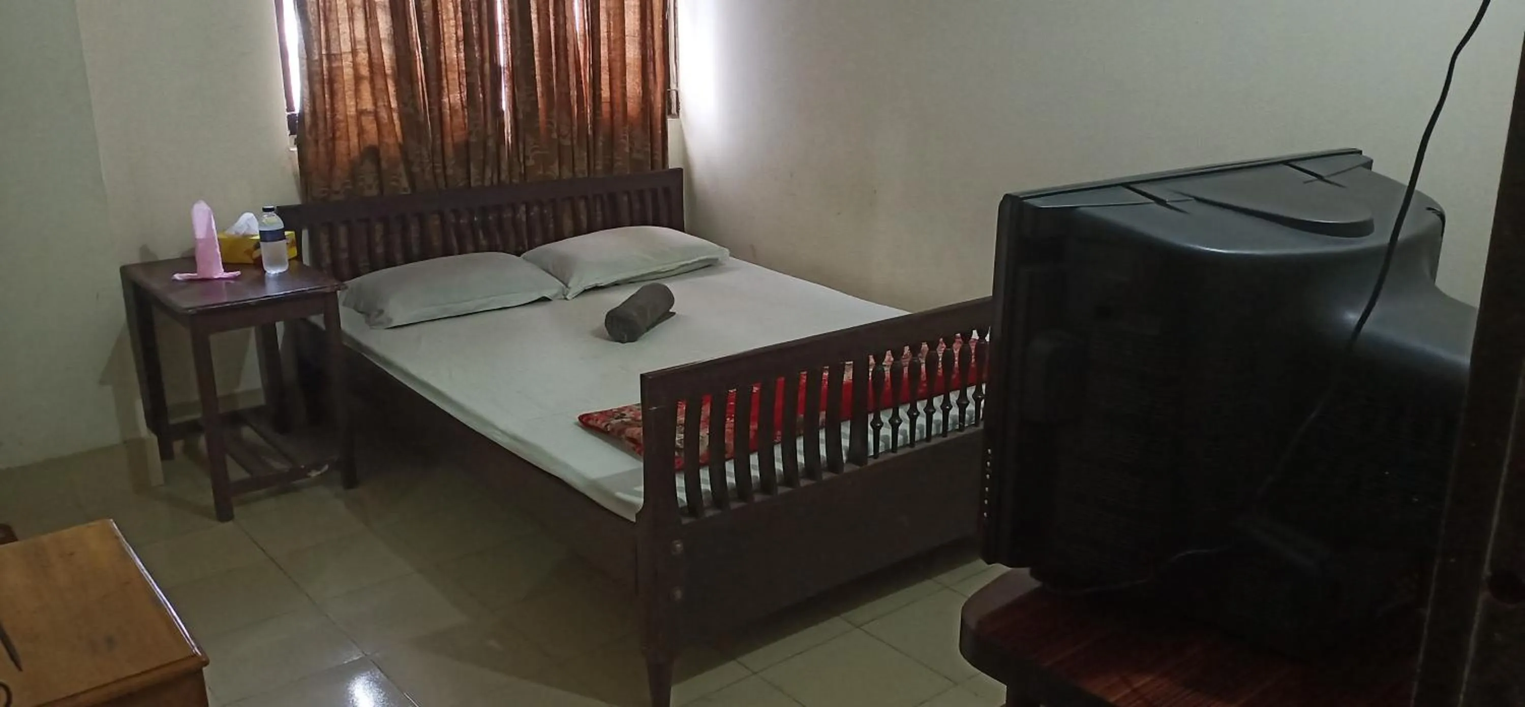 Bed in Hotel As Shams International