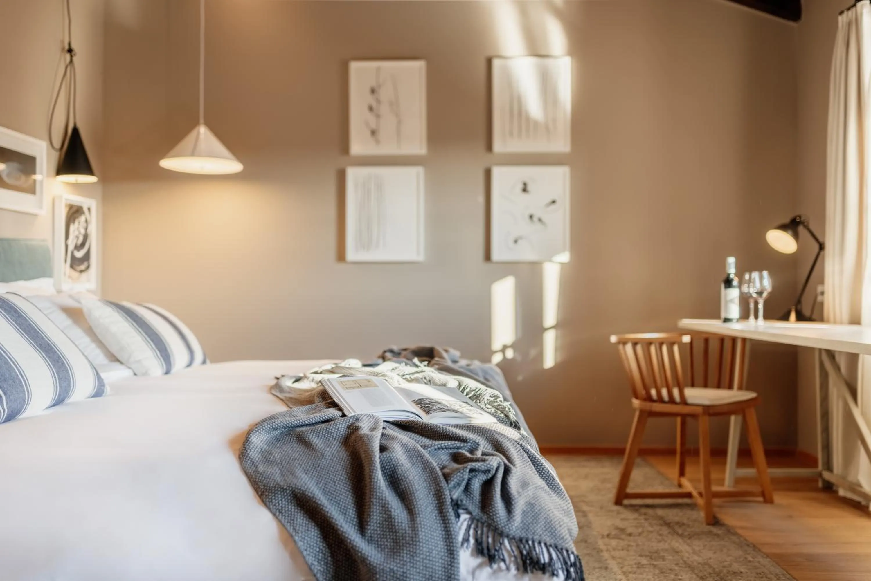 Bedroom, Bed in Meneghetti Wine Hotel and Winery - Relais & Chateaux