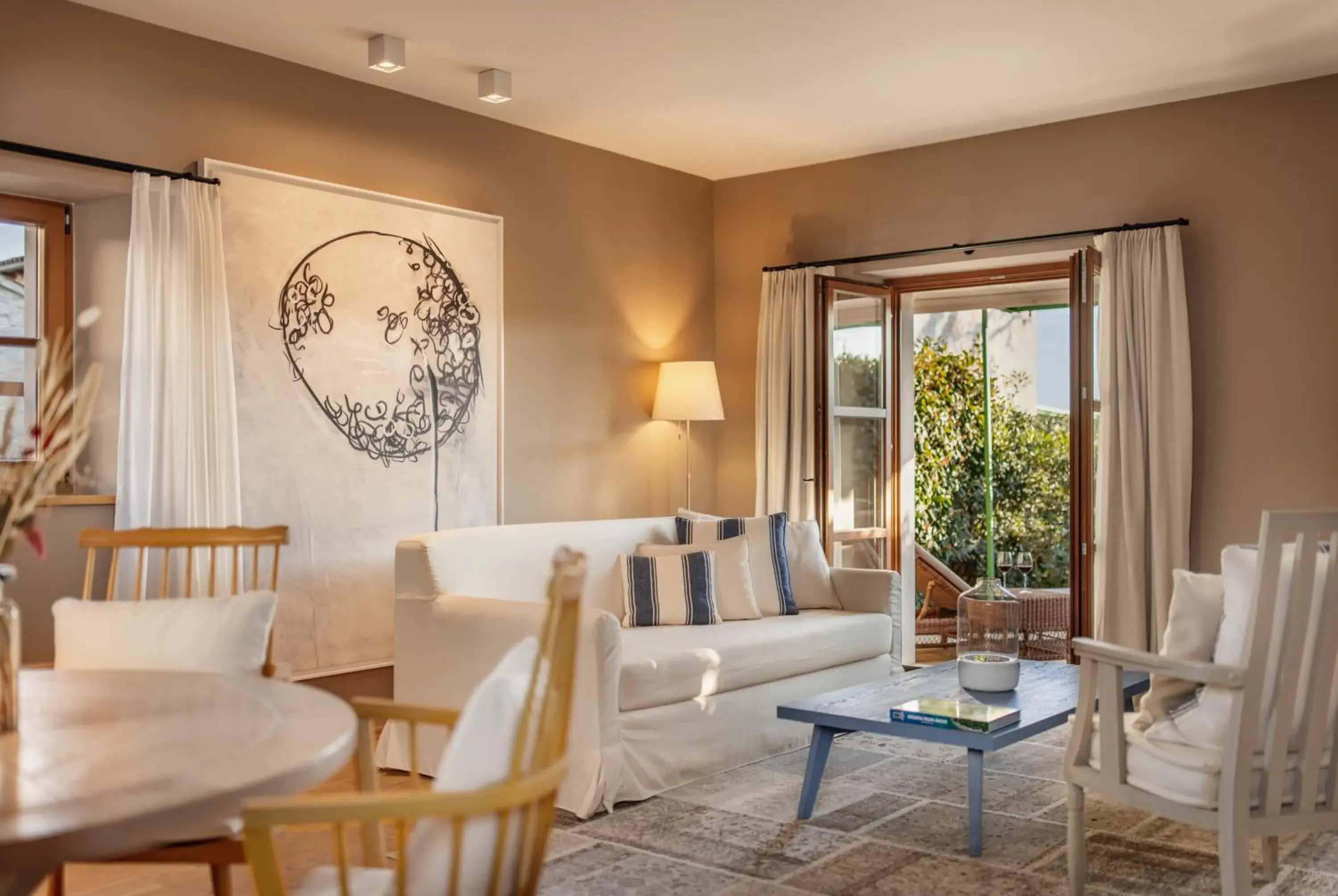 One-Bedroom Residence with Private Pool in Meneghetti Wine Hotel and Winery - Relais & Chateaux One-Bedroom Residence with Private Pool in Meneghetti Wine Hotel and Winery - Relais & Chateaux