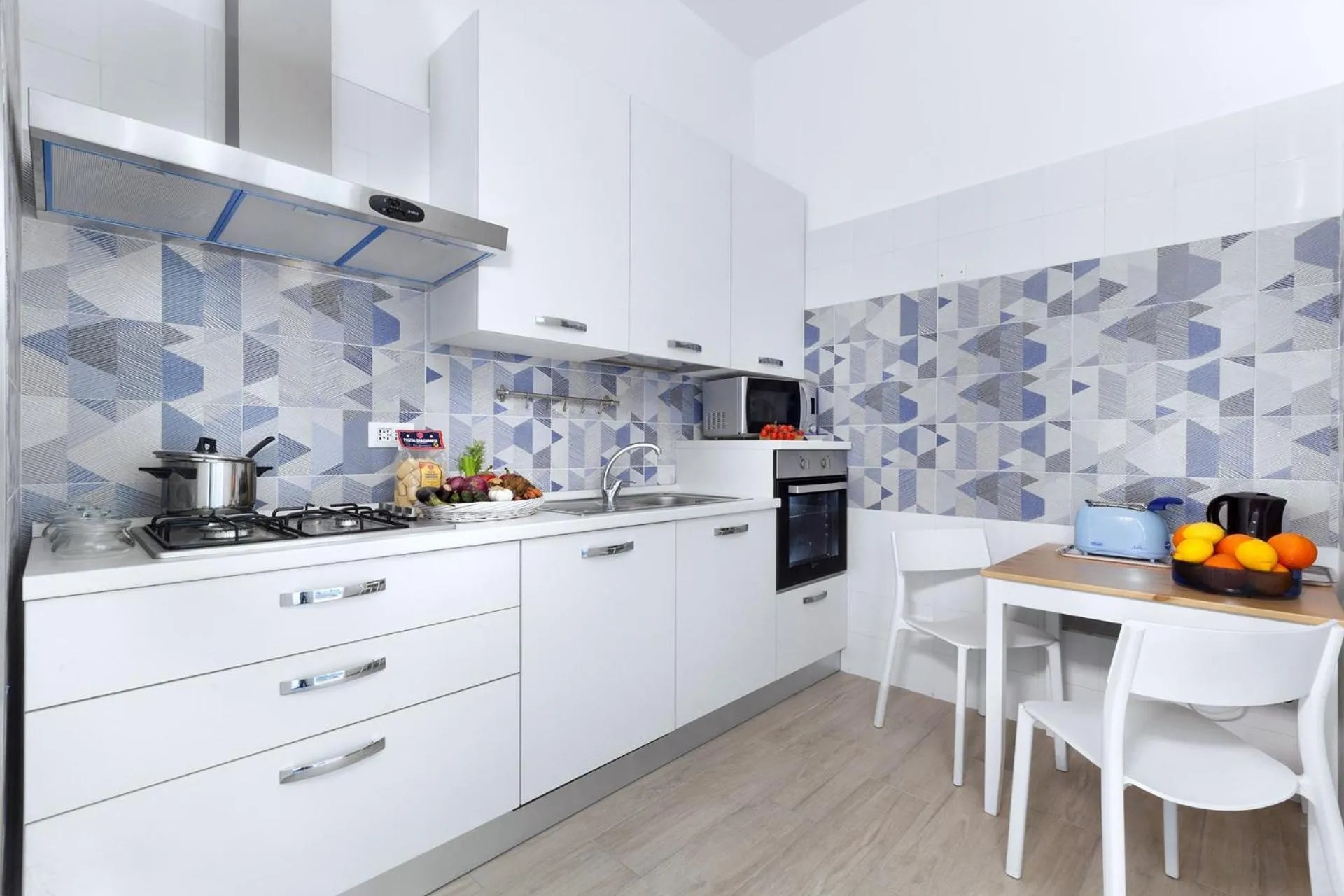 Kitchen or kitchenette in Amore Rentals - Appartamento Tramontano