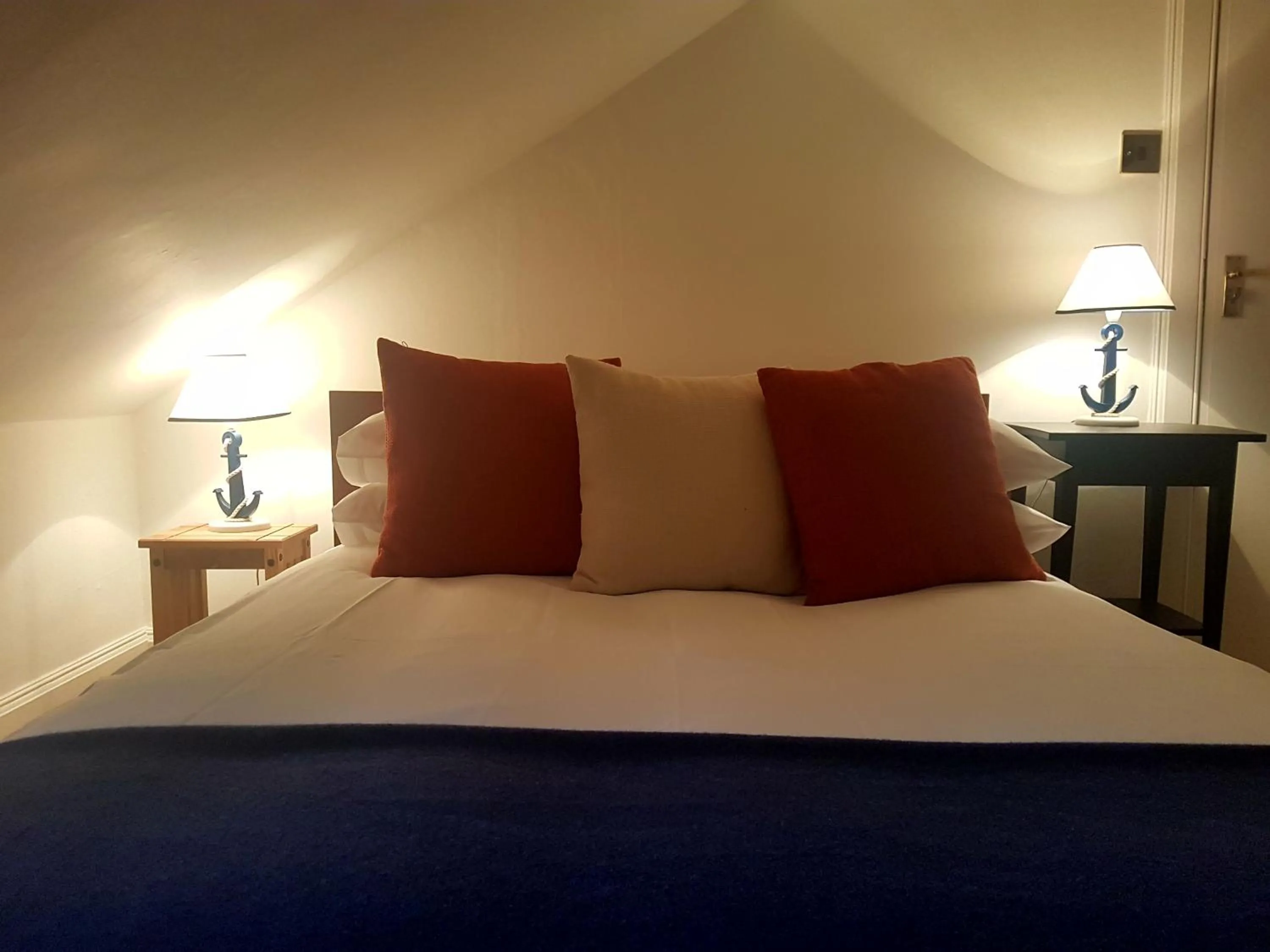 Bedroom, Bed in Kames Hotel