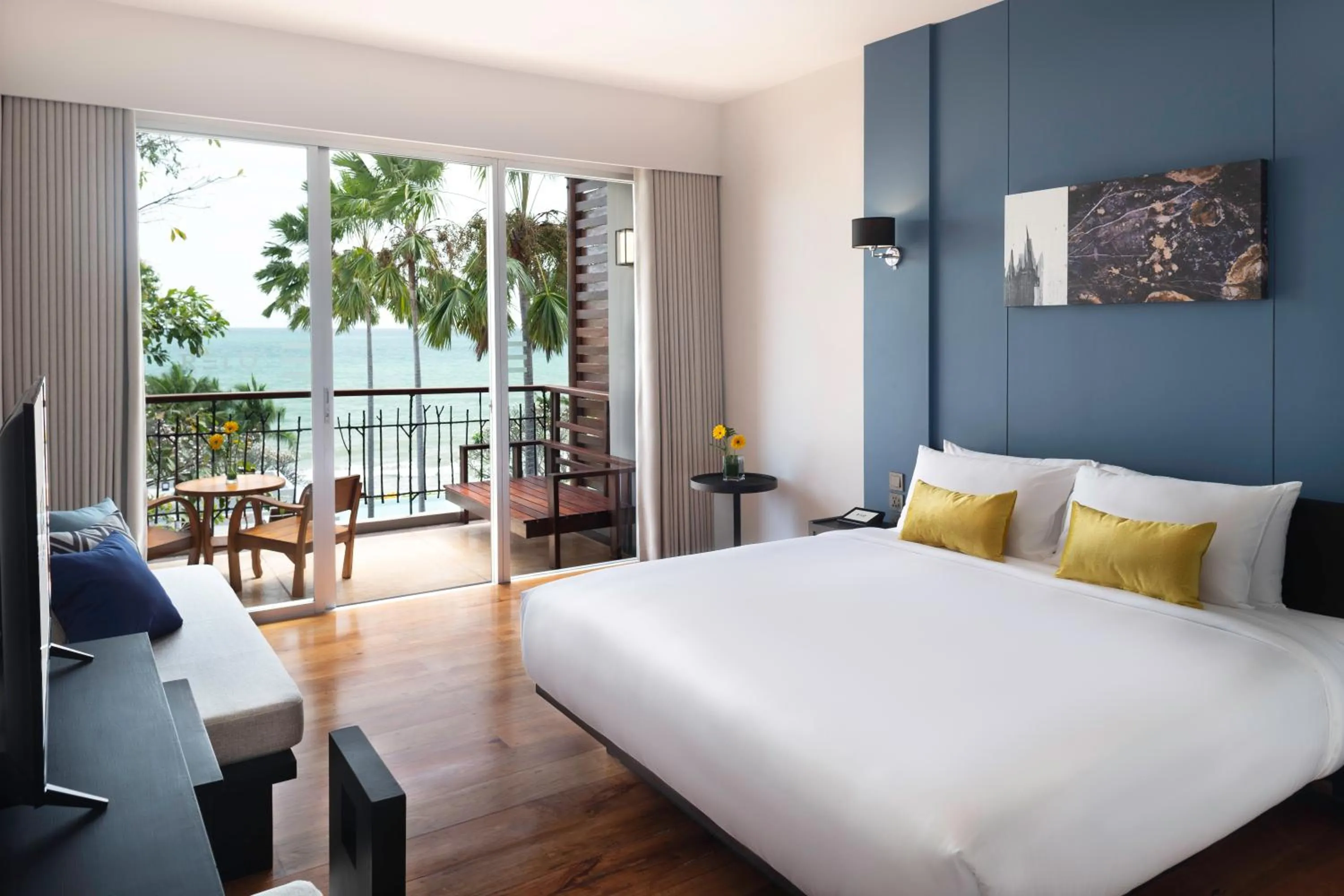 Bed in RELO' The Urban Escape - Huahin