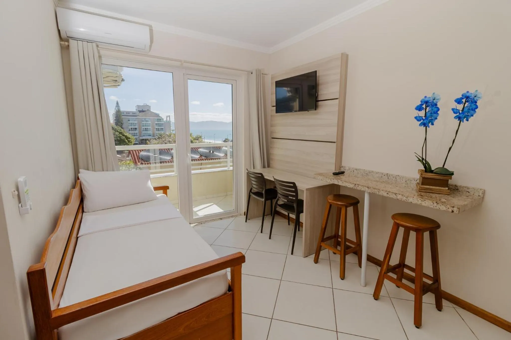 Bed in Hotel Monteiro Canasvieiras