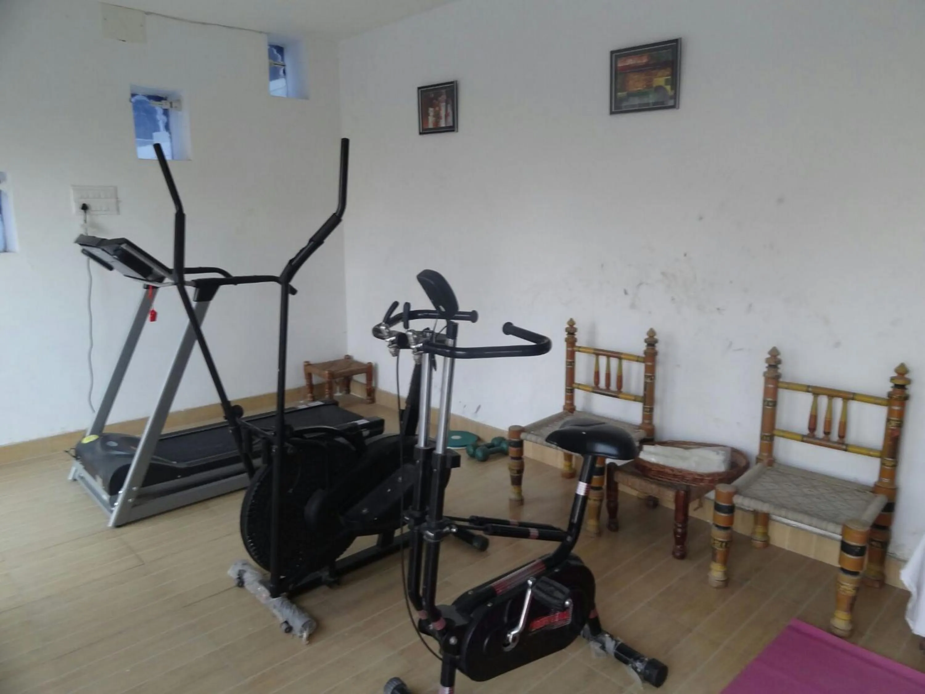 Fitness centre/facilities in Devendragarh Palace - Luxury Paying Guest House