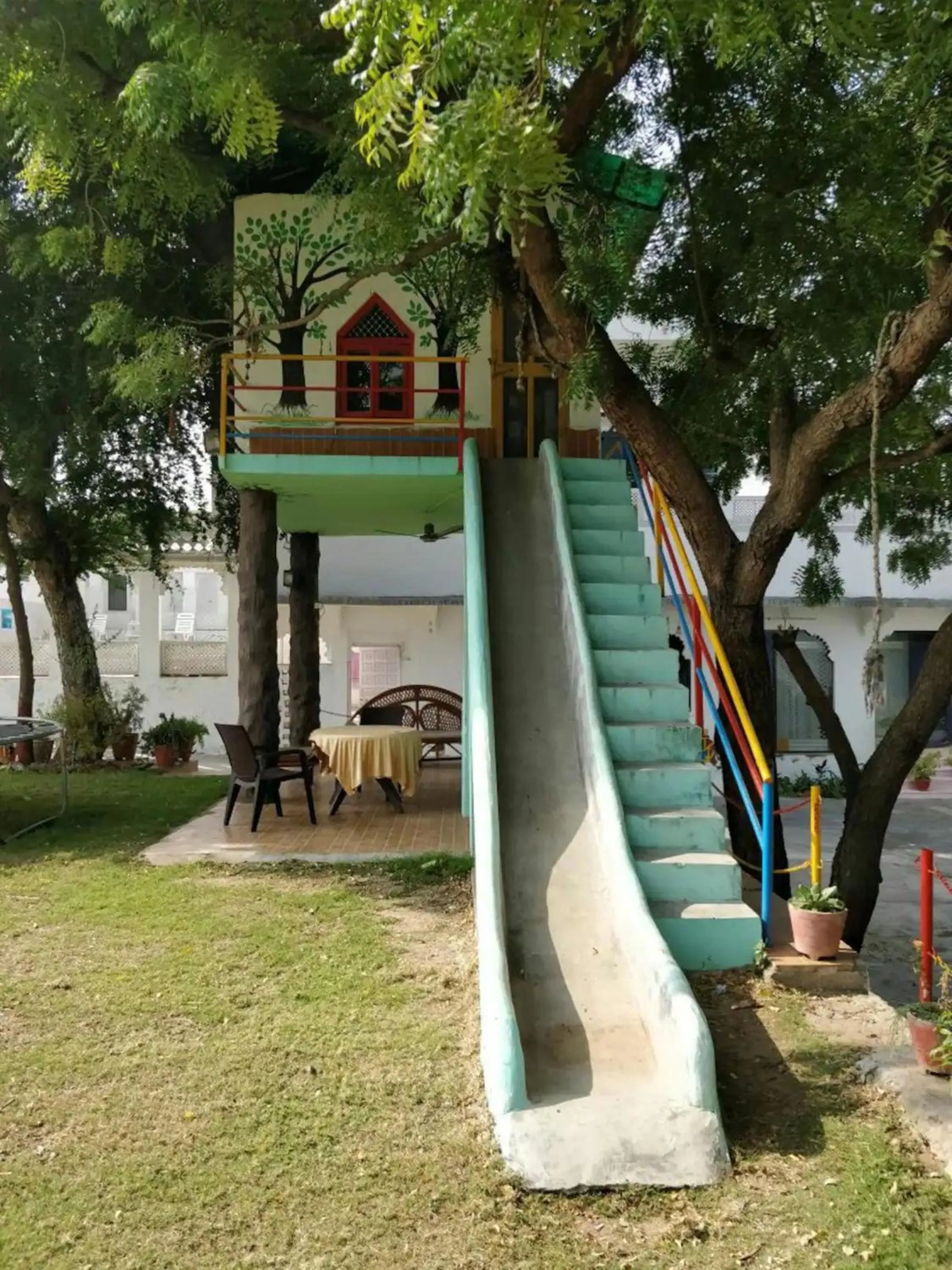 Devendragarh Palace - Luxury Paying Guest House