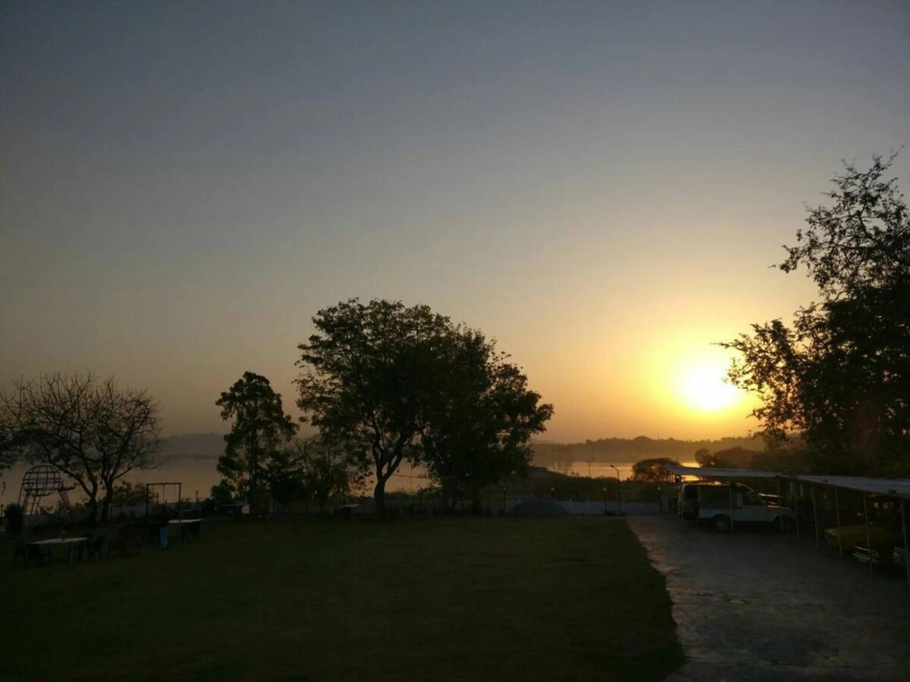 Devendragarh Palace - Luxury Paying Guest House