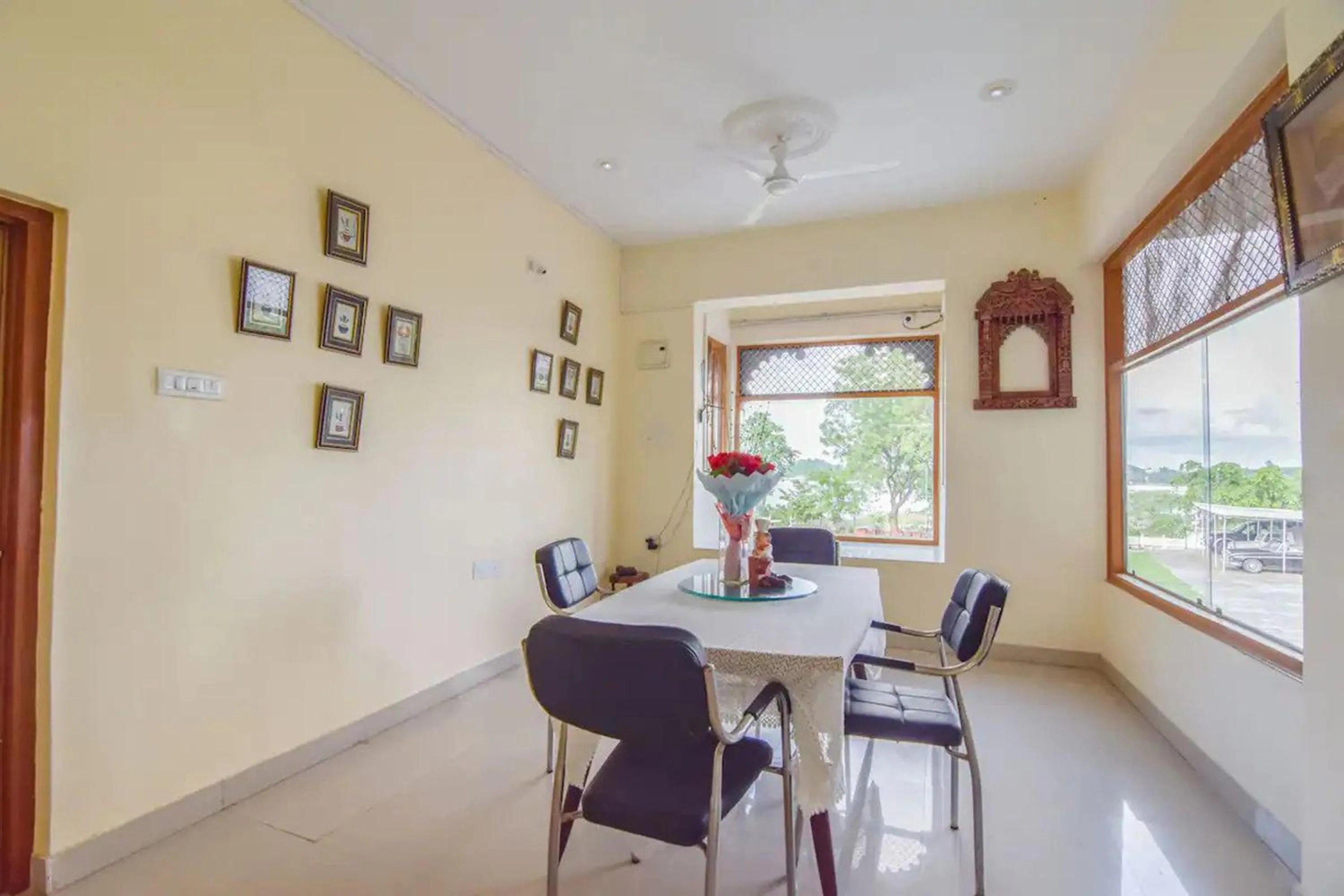 Devendragarh Palace - Luxury Paying Guest House