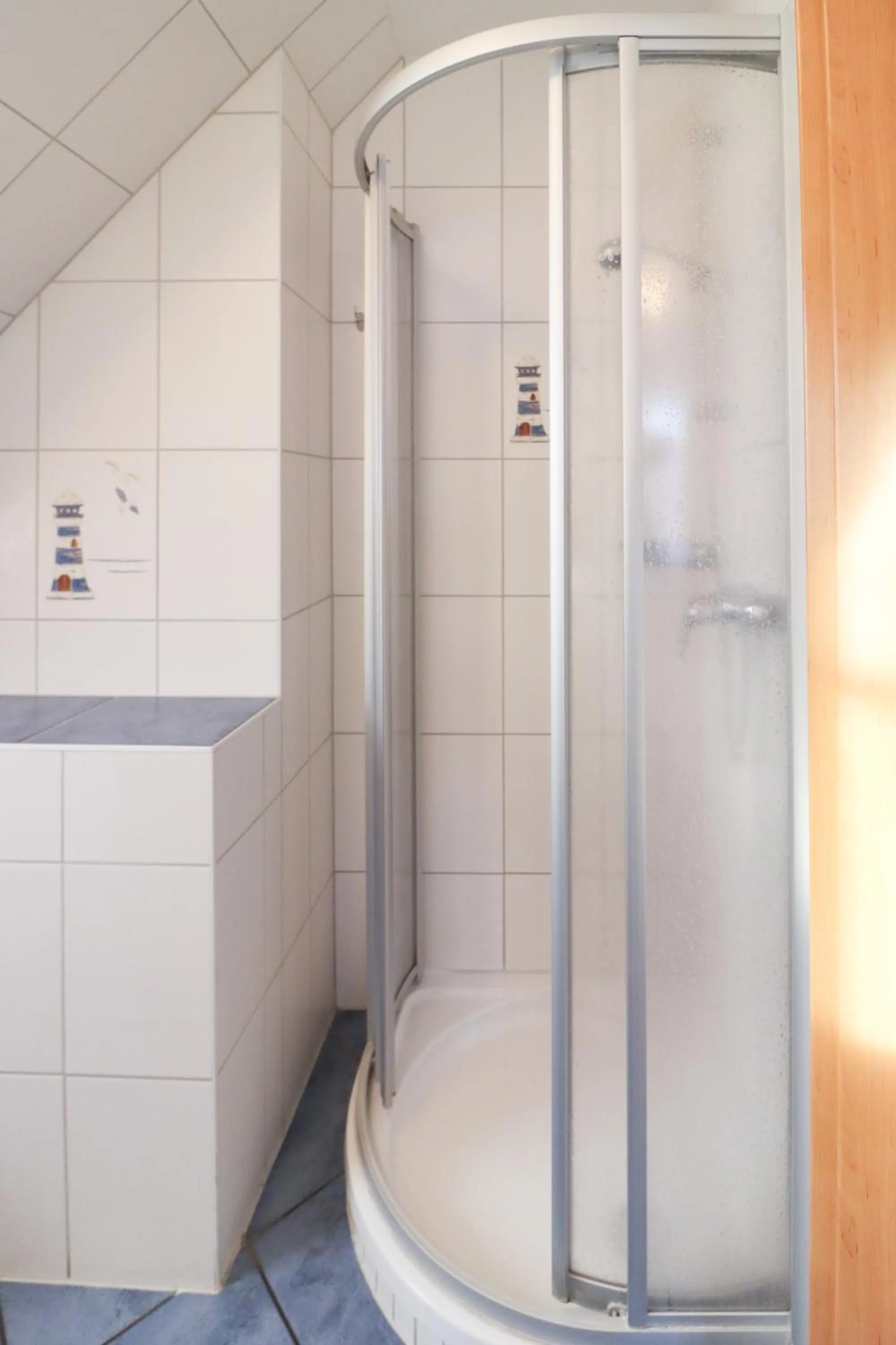 Shower in Aparthotel Leuchtfeuer Rügen