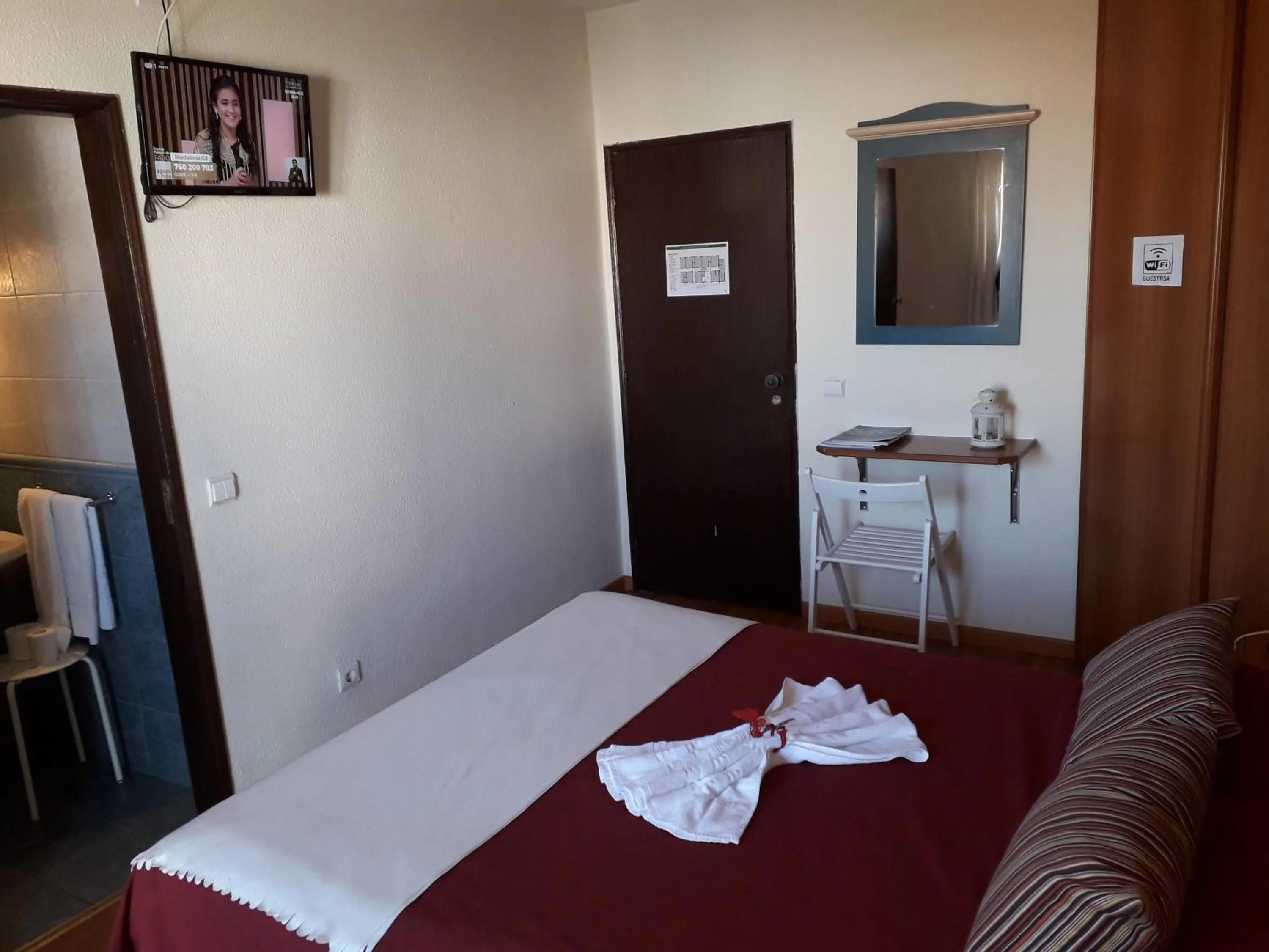 Bed in Guesthouse RSA by Umbral