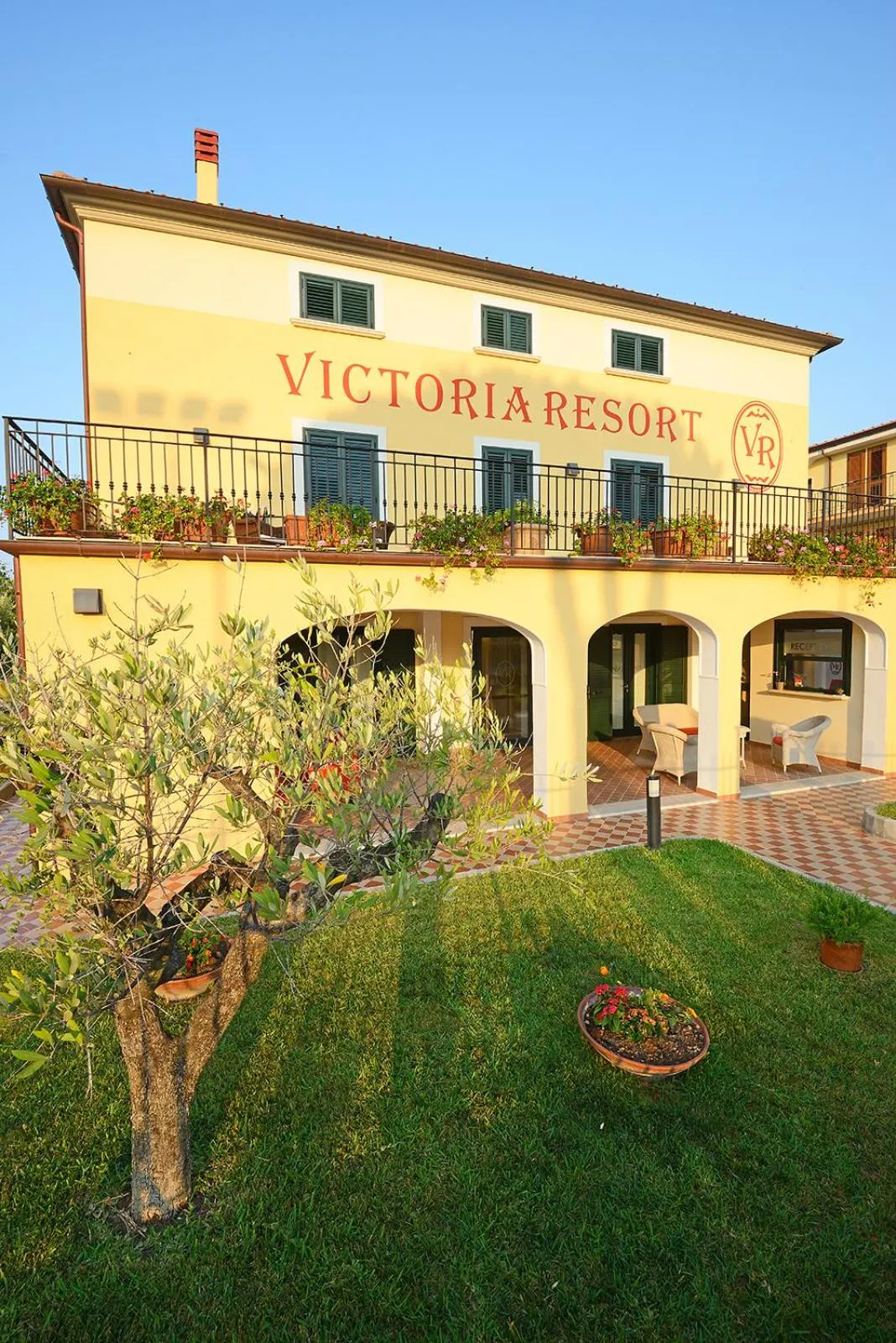 Garden in Victoria Resort