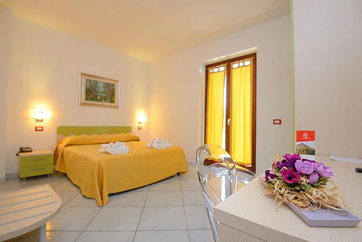 Photo of the whole room, Bed in Victoria Resort