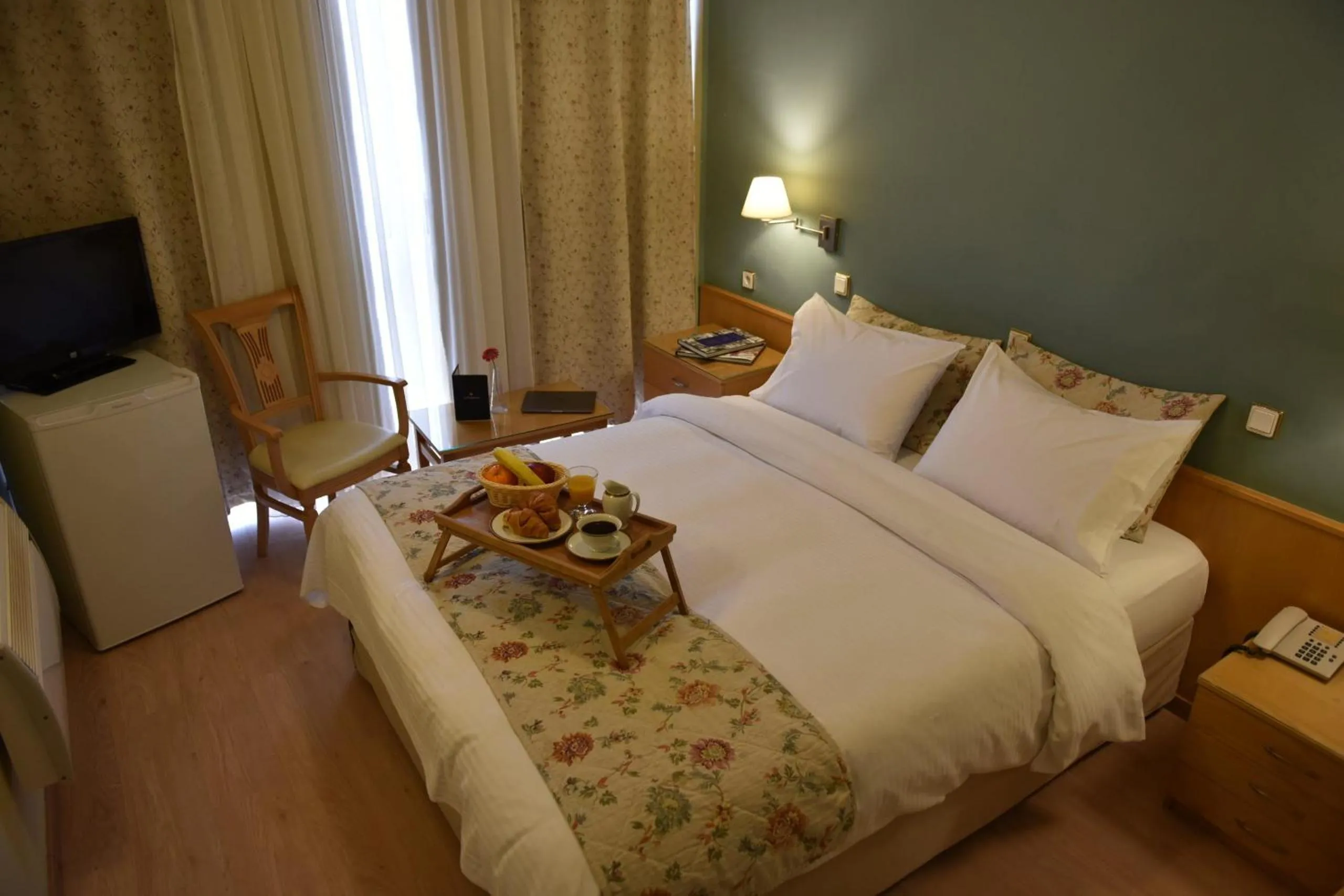 Bed in Hotel Xanthippion