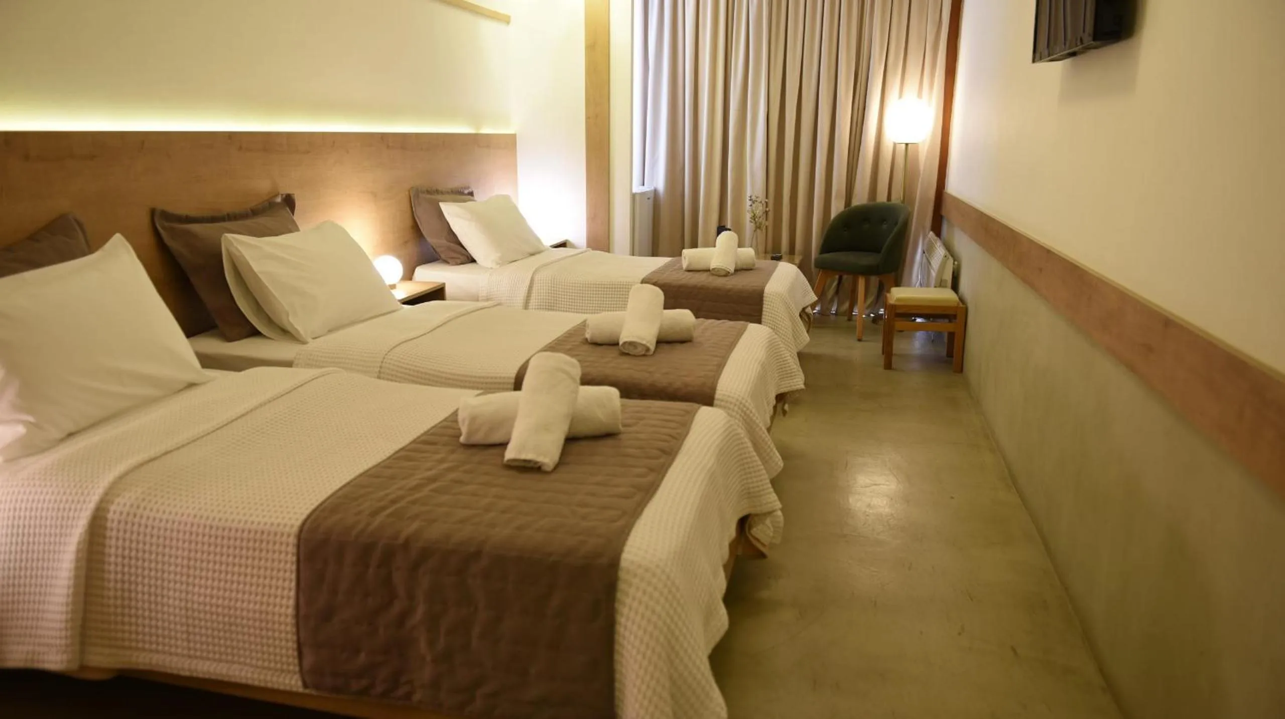 Bed in Hotel Xanthippion