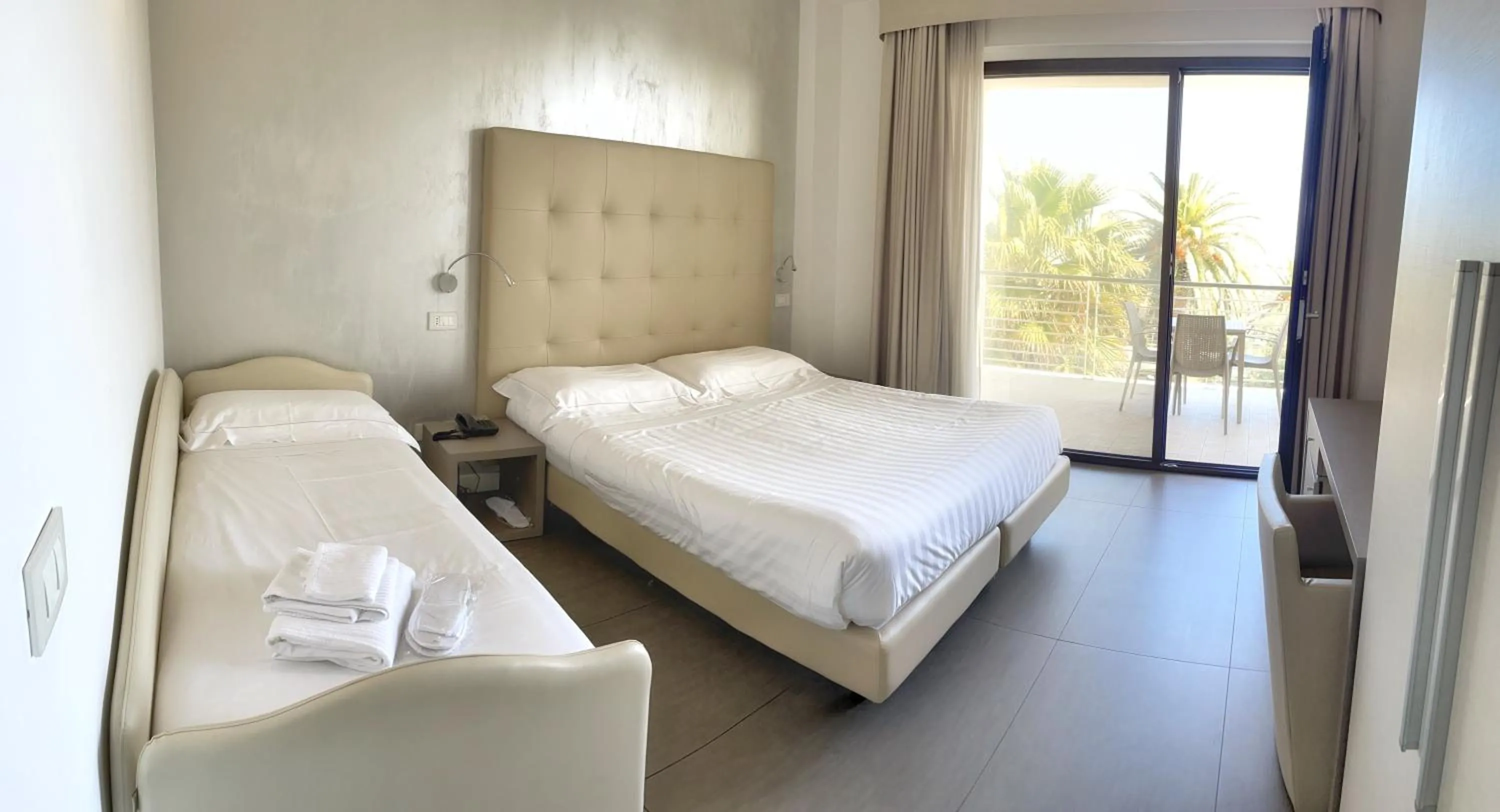 Bed in Hotel Arlecchino