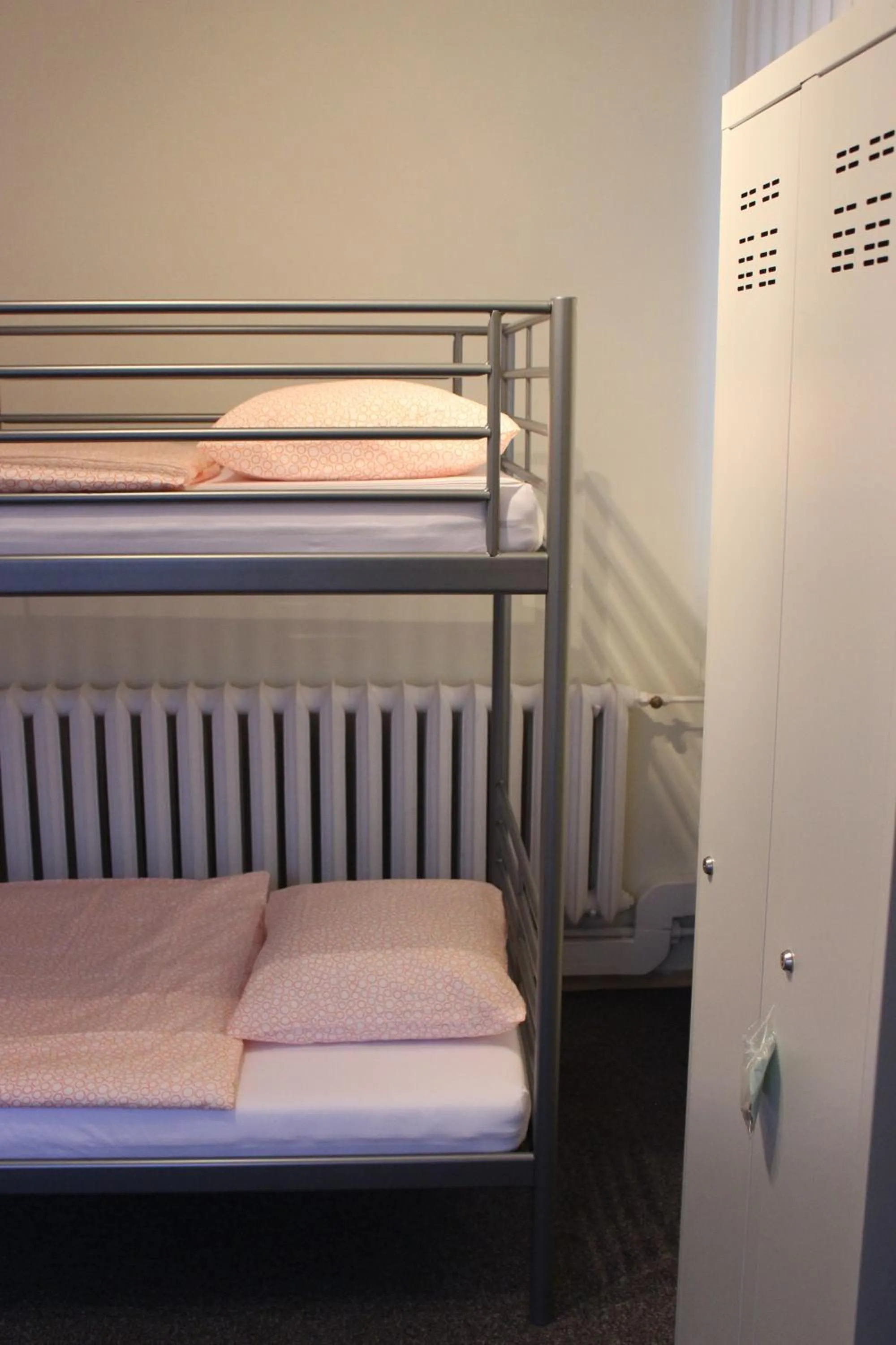 Bed in Hotelik Okęcie 39 - Nocleg i Parking Blisko Lotnisko Okęcie