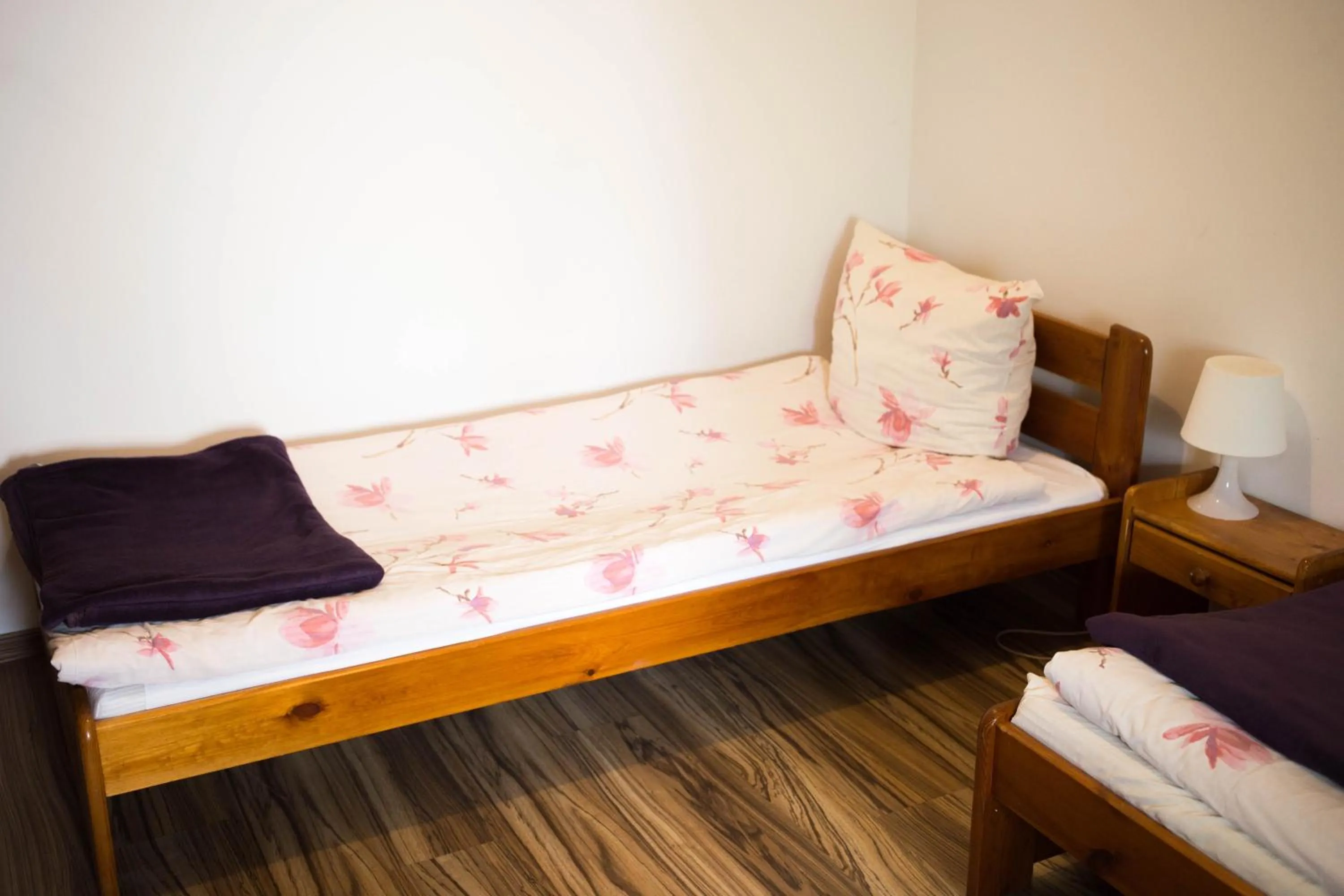 Bed in Hotelik Okęcie 39 - Nocleg i Parking Blisko Lotnisko Okęcie