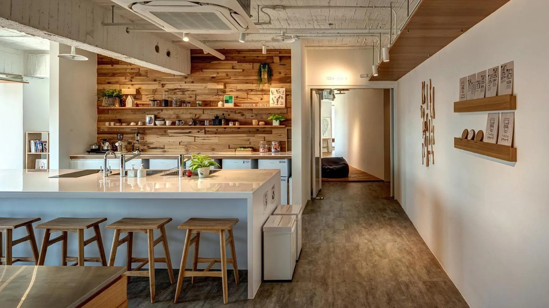 Kitchen or kitchenette in Norden Ruder Hostel Taichung