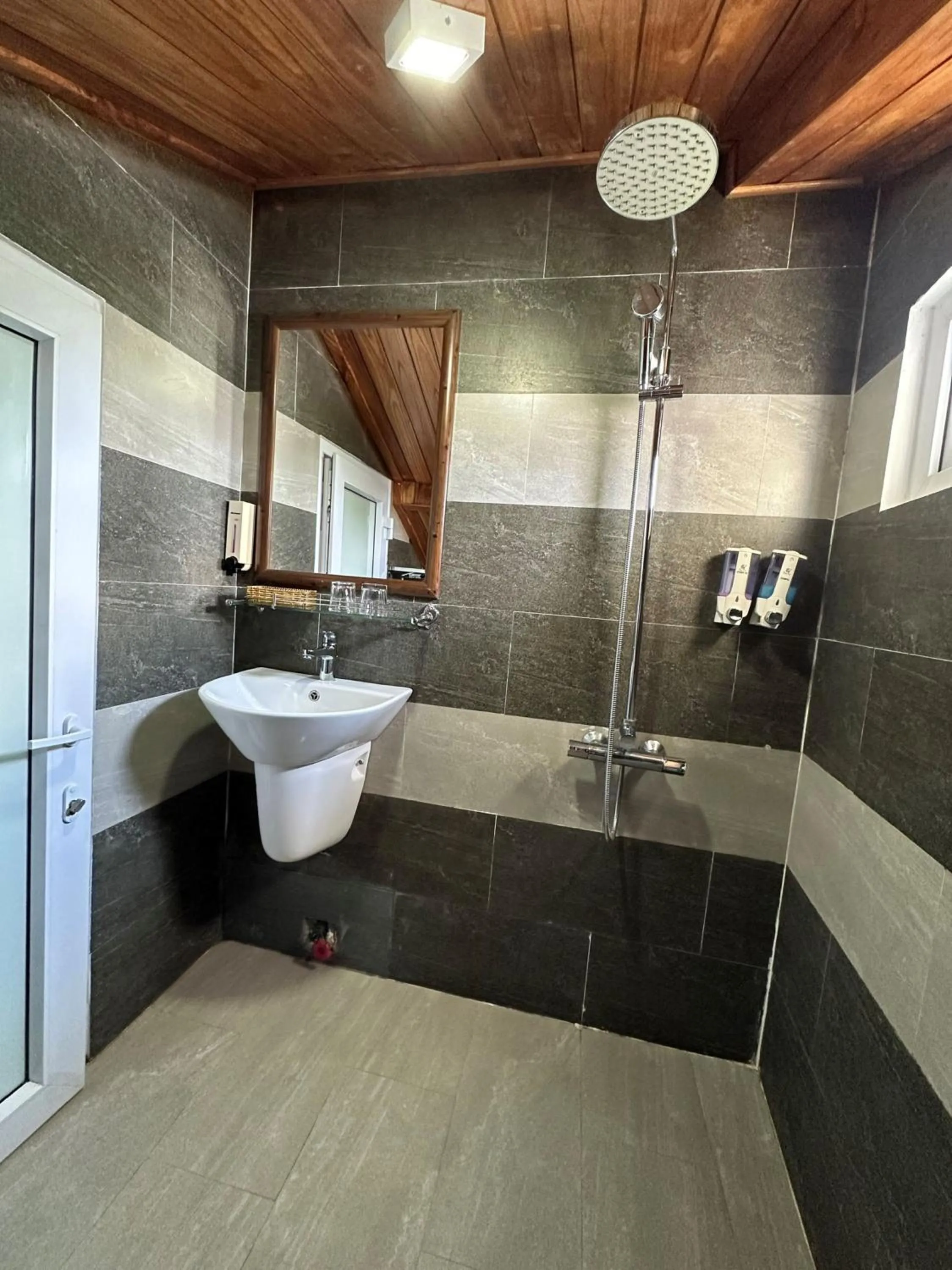 Bathroom in Truc Loc Villa