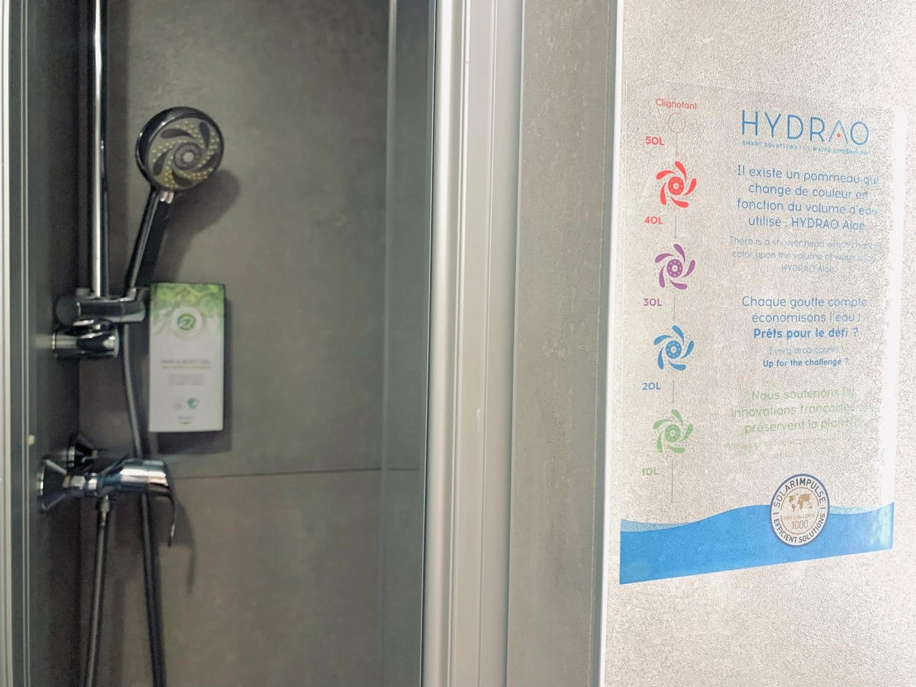 Bathroom in Kyriad Montpellier Ouest St Jean de Védas - A709