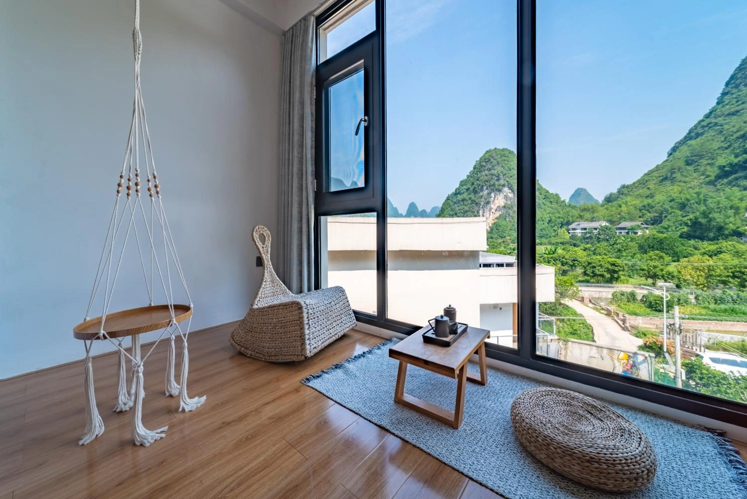 Yangshuo Serene Cove Hotel