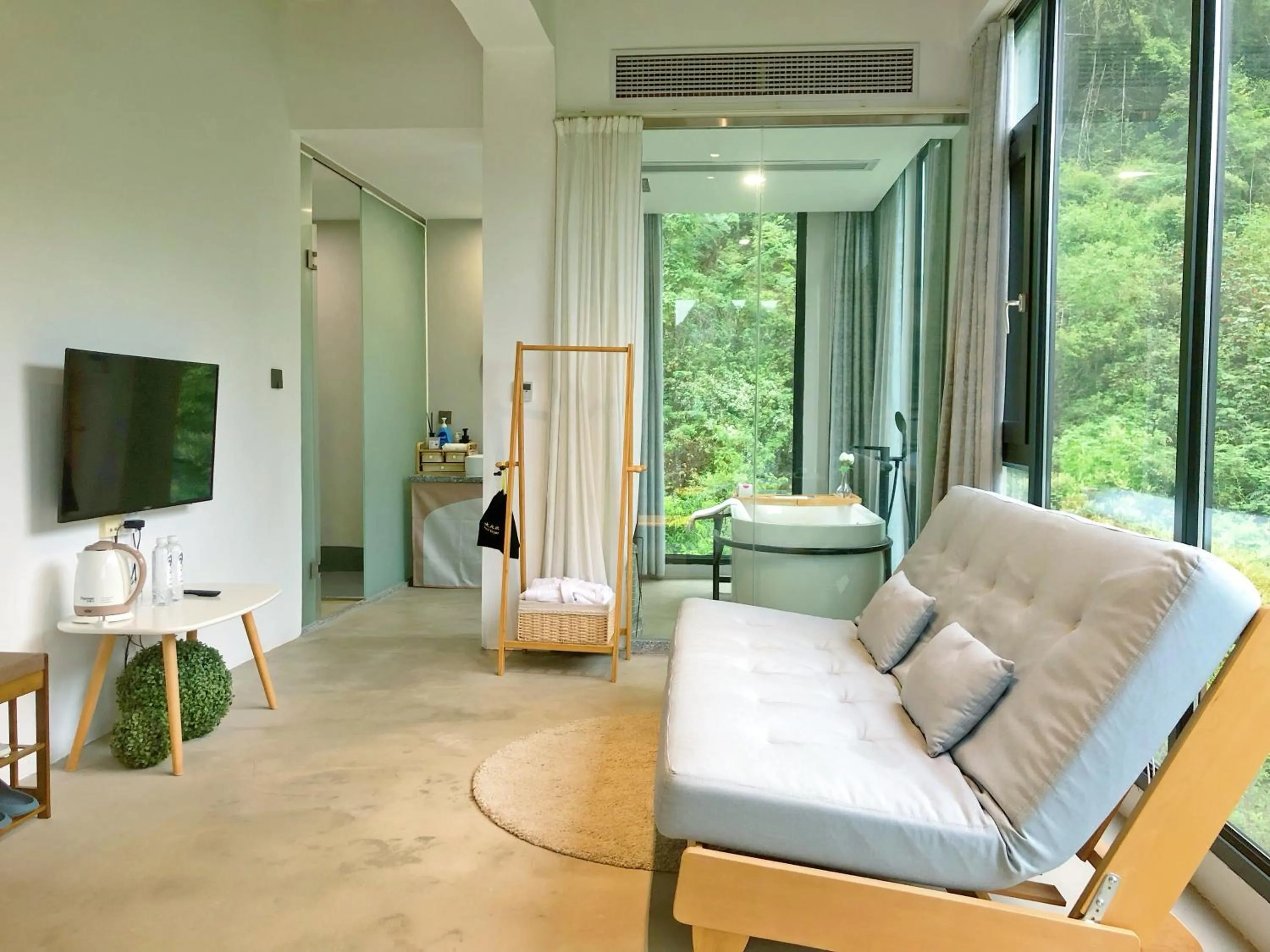 Yangshuo Serene Cove Hotel