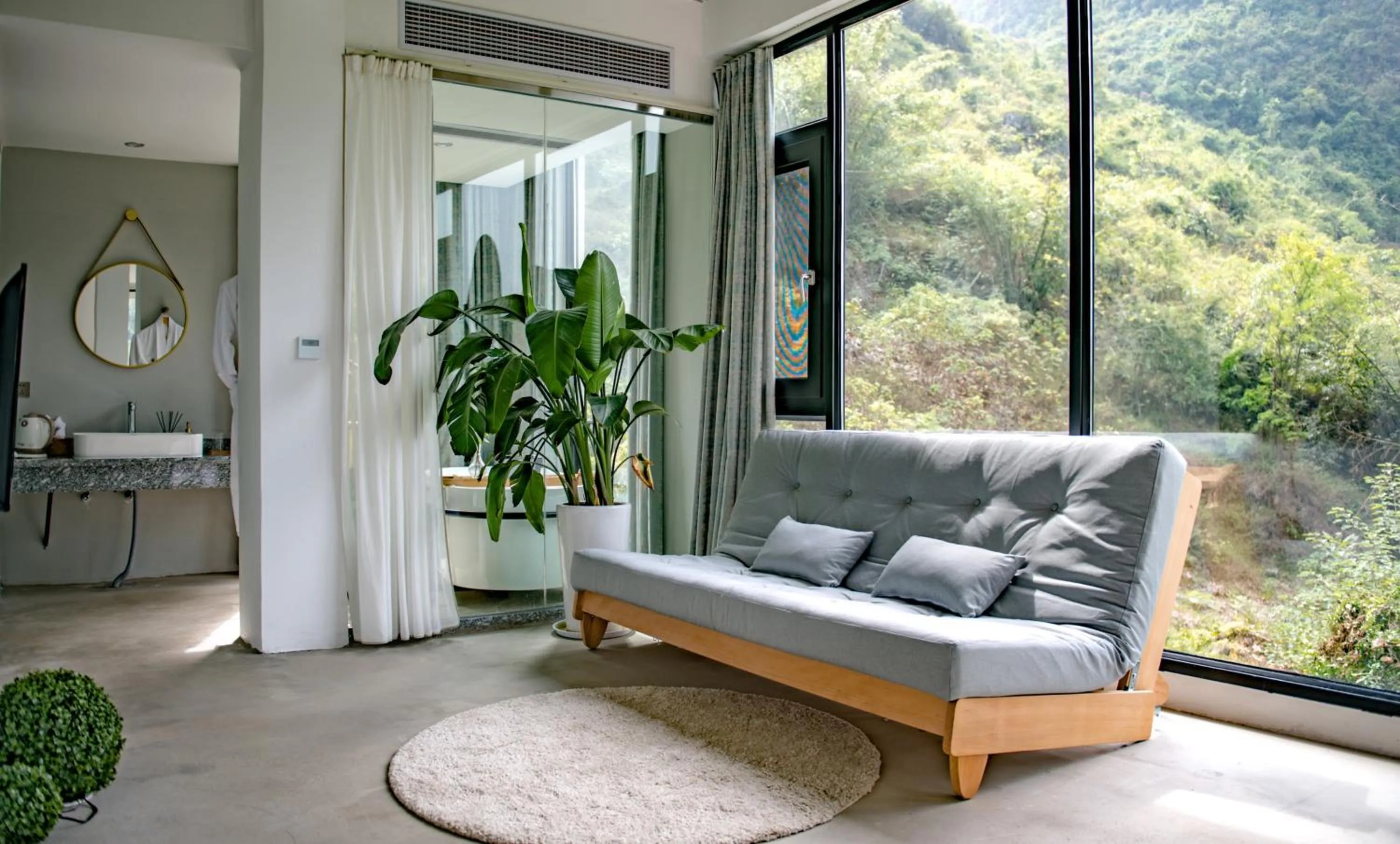 Yangshuo Serene Cove Hotel