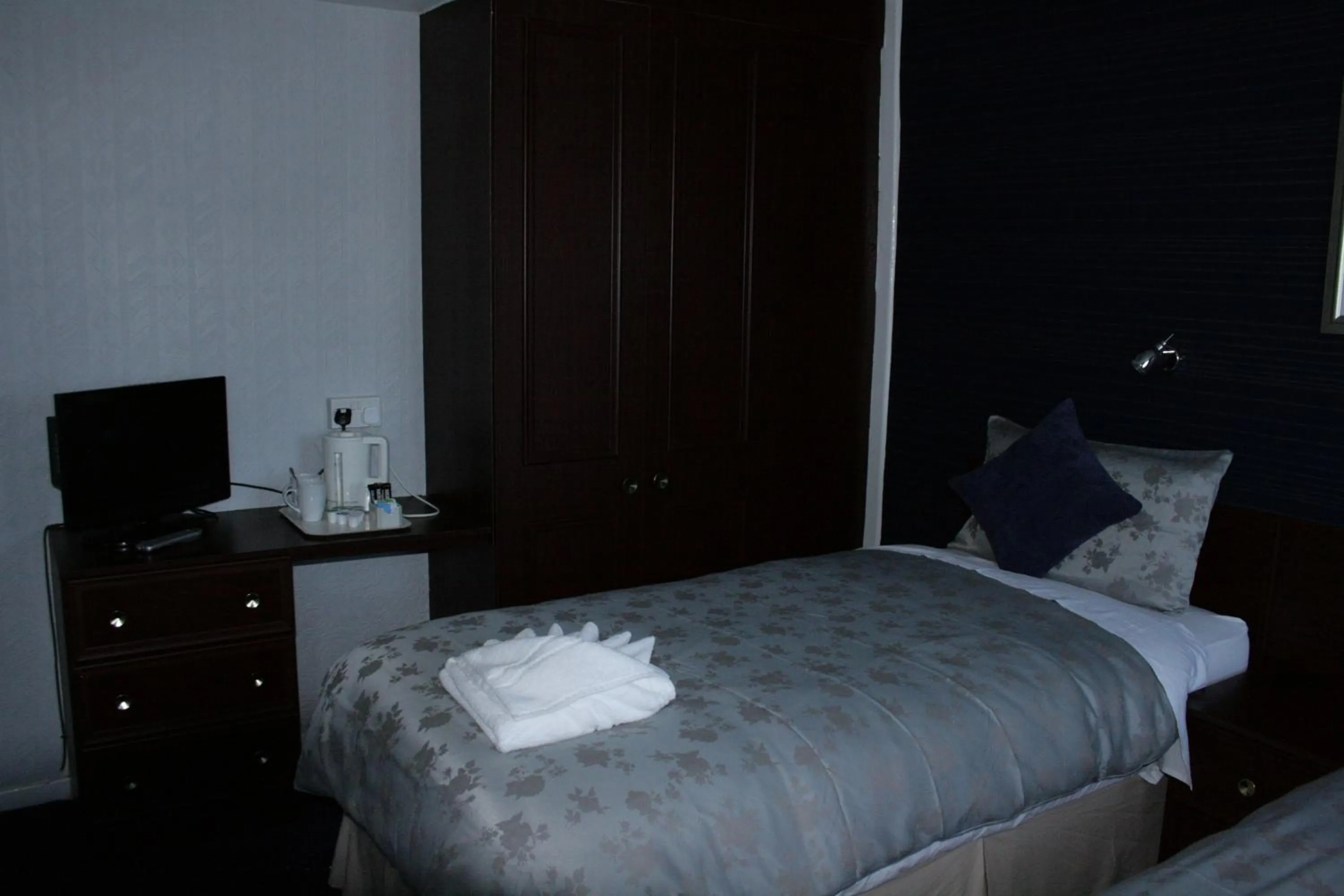 Bedroom, Bed in The Rowan Hotel